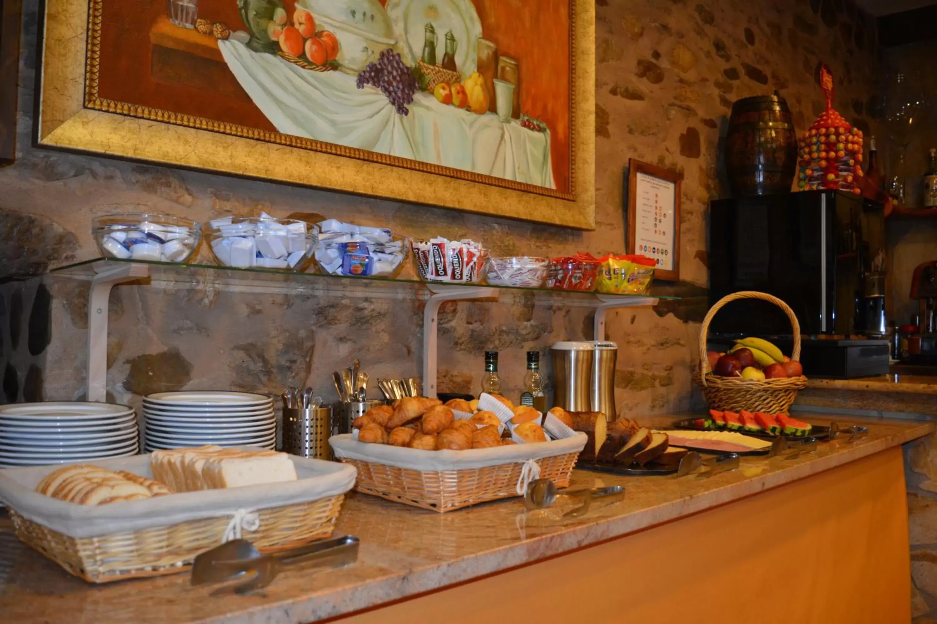 Buffet breakfast, Food in Hotel Casa Reboiro