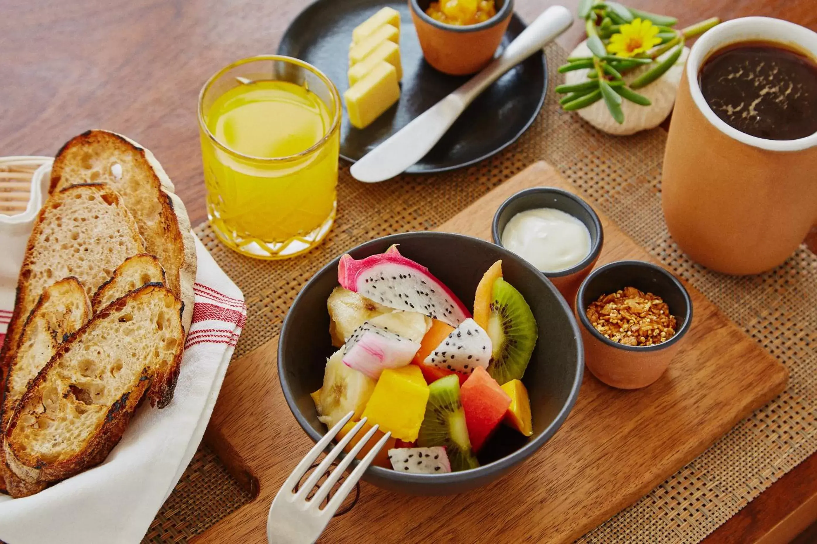 Continental breakfast in Casa Altamar