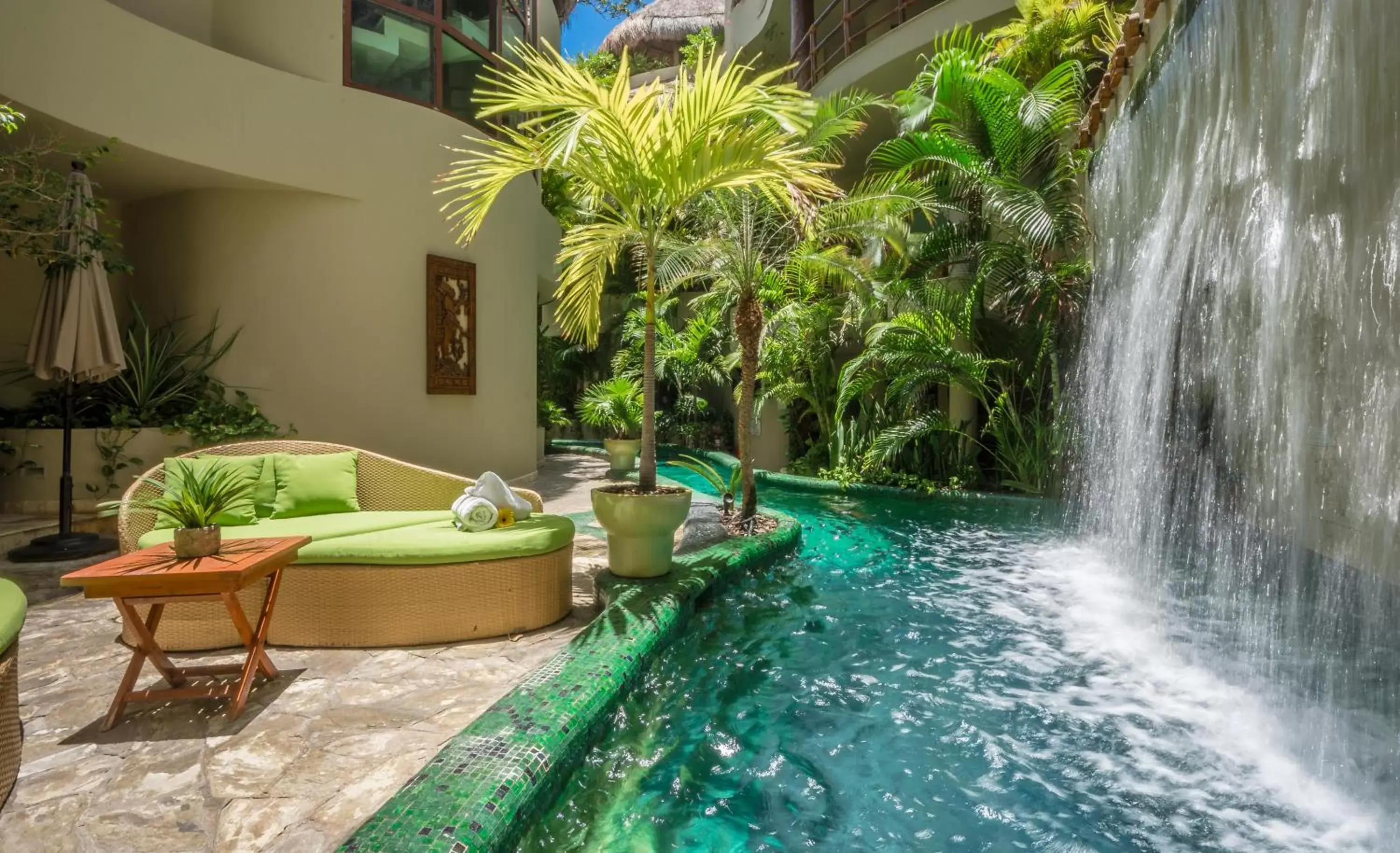 Garden, Swimming Pool in Maya Villa Condo Hotel and Beachclub