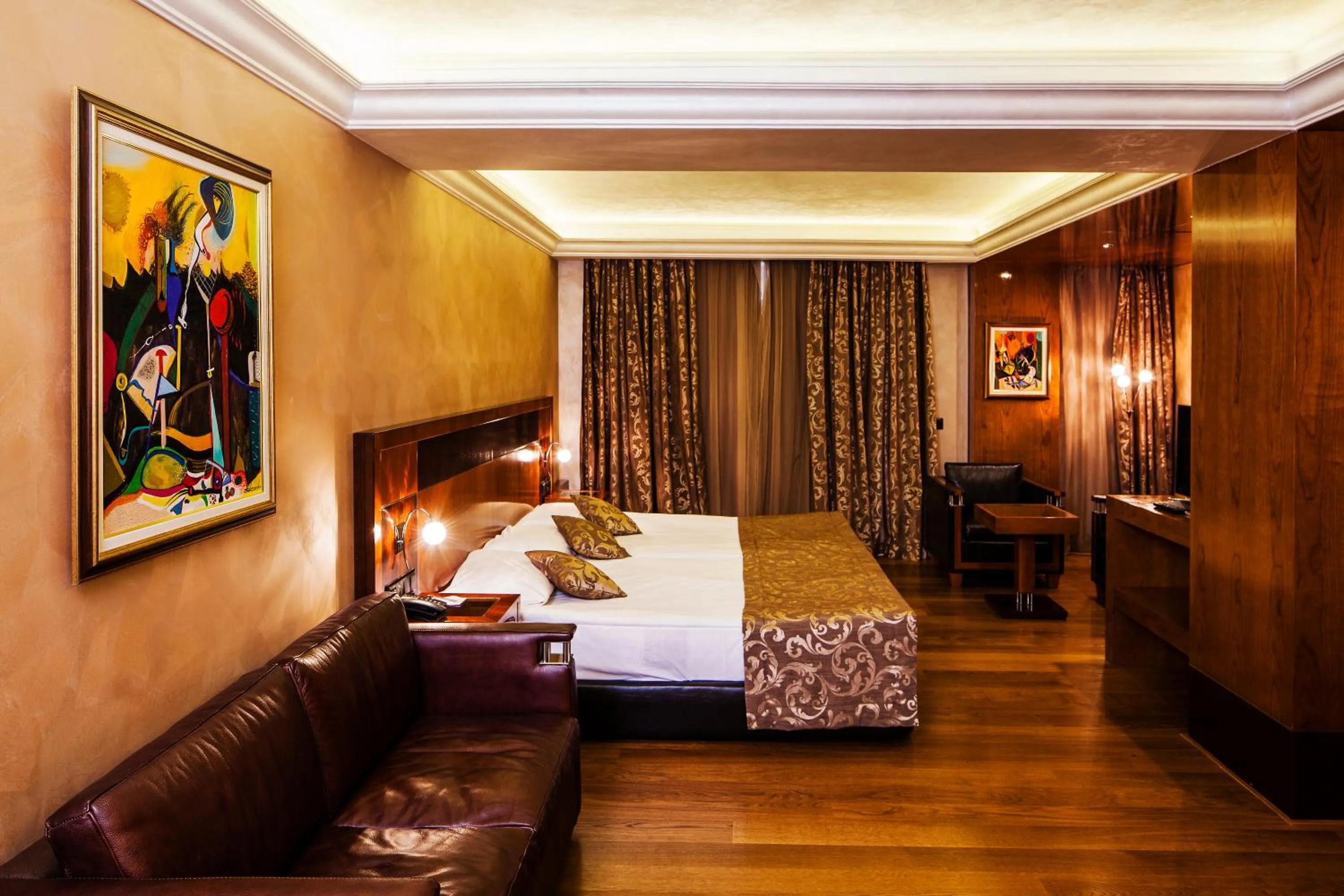 Photo of the whole room, Bed in Hotel Anel