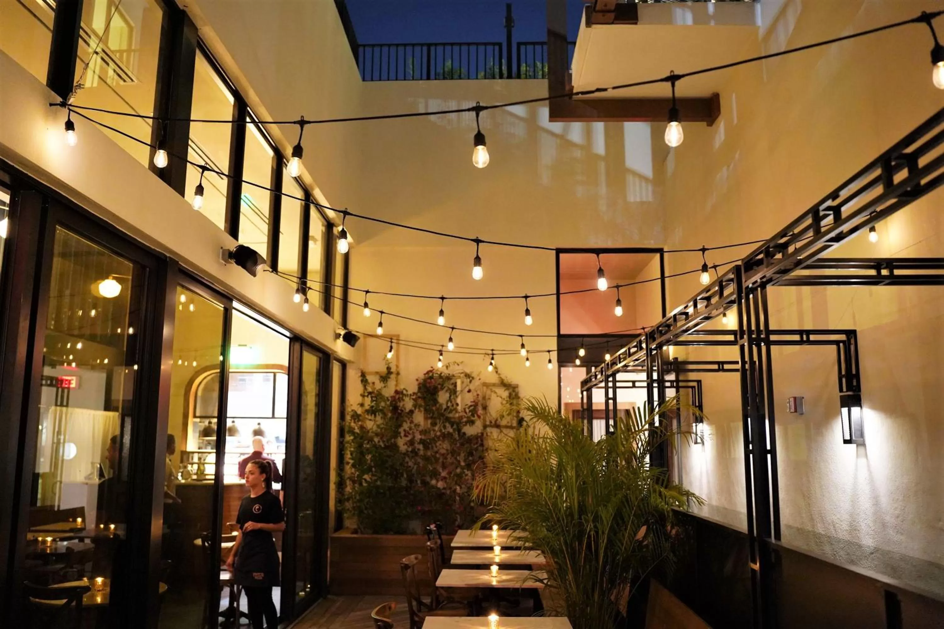 Lobby or reception in Urbanica Fifth