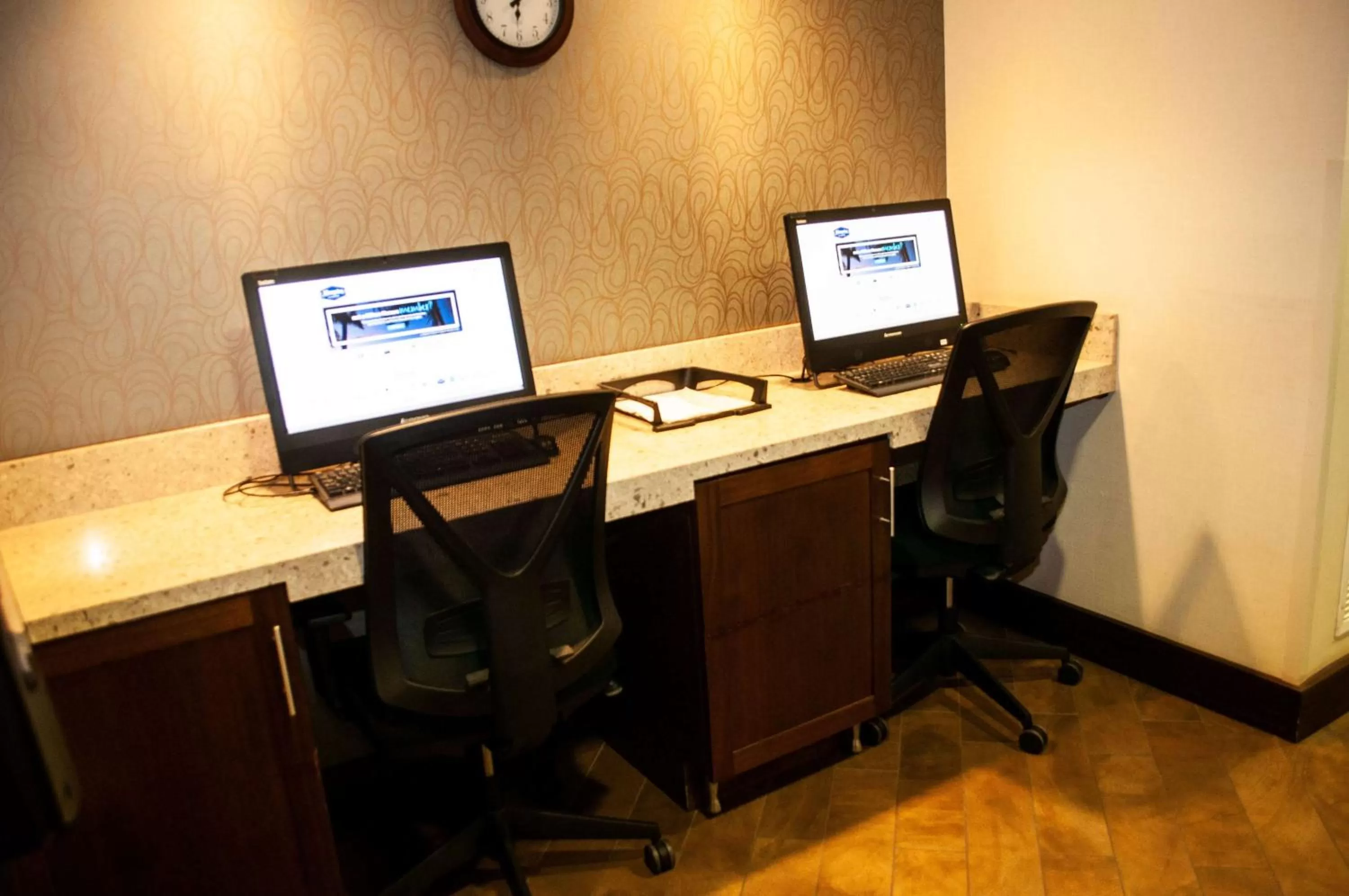 Business facilities in Hampton Inn Terre Haute