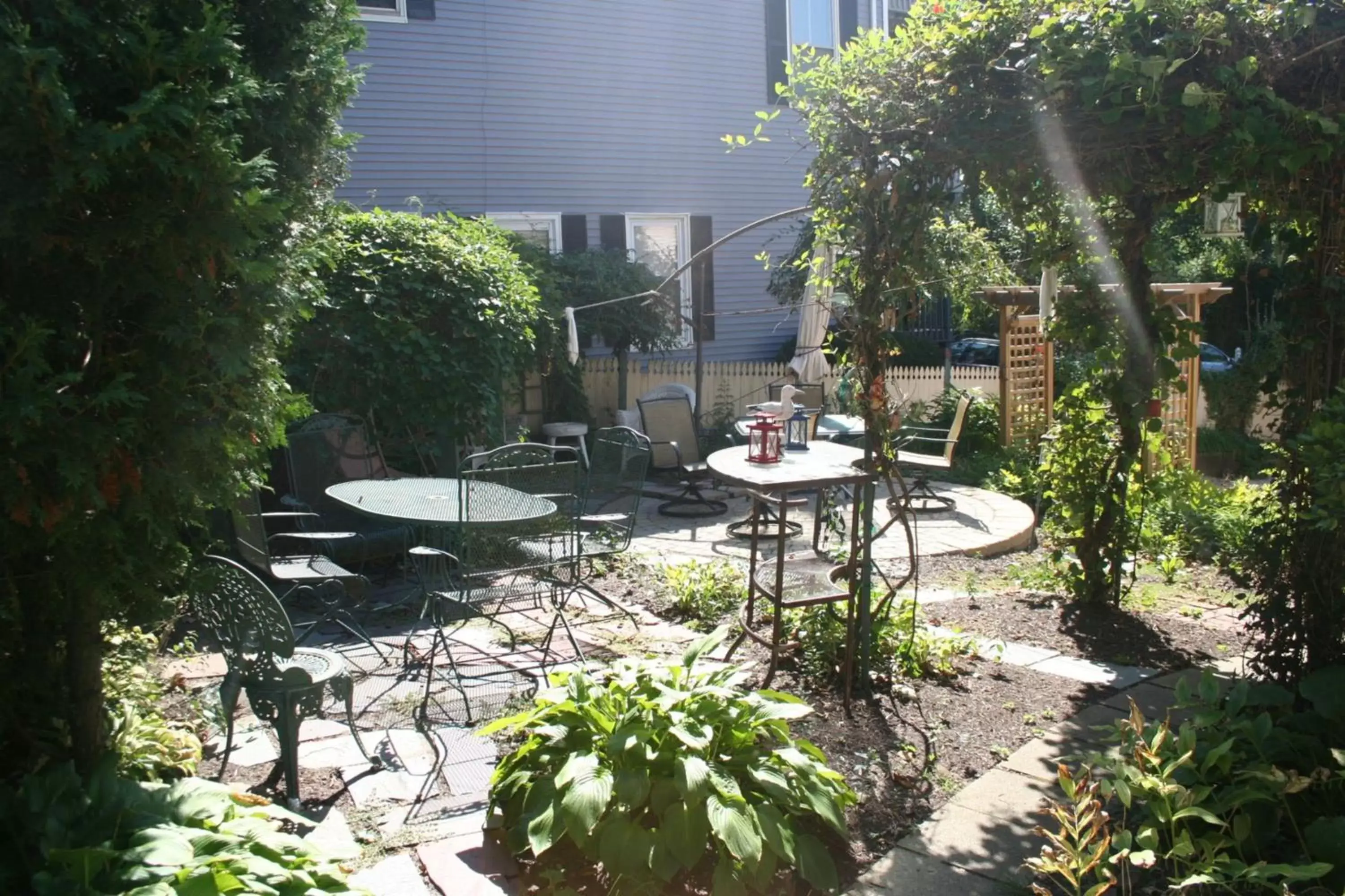 Other, Patio/Outdoor Area in Artful Lodger