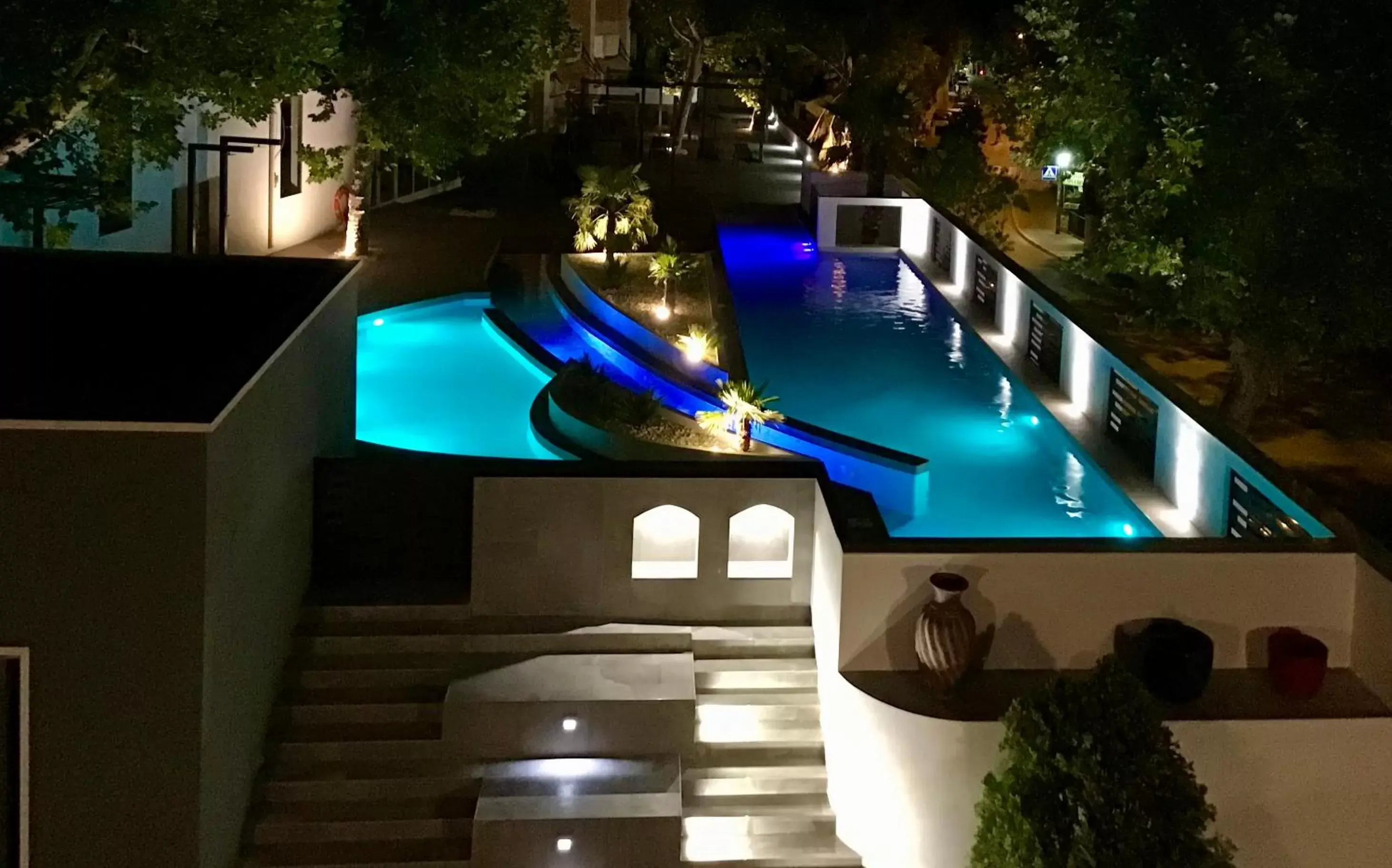 Patio, Pool View in Hotel Balneario de Lanjarón