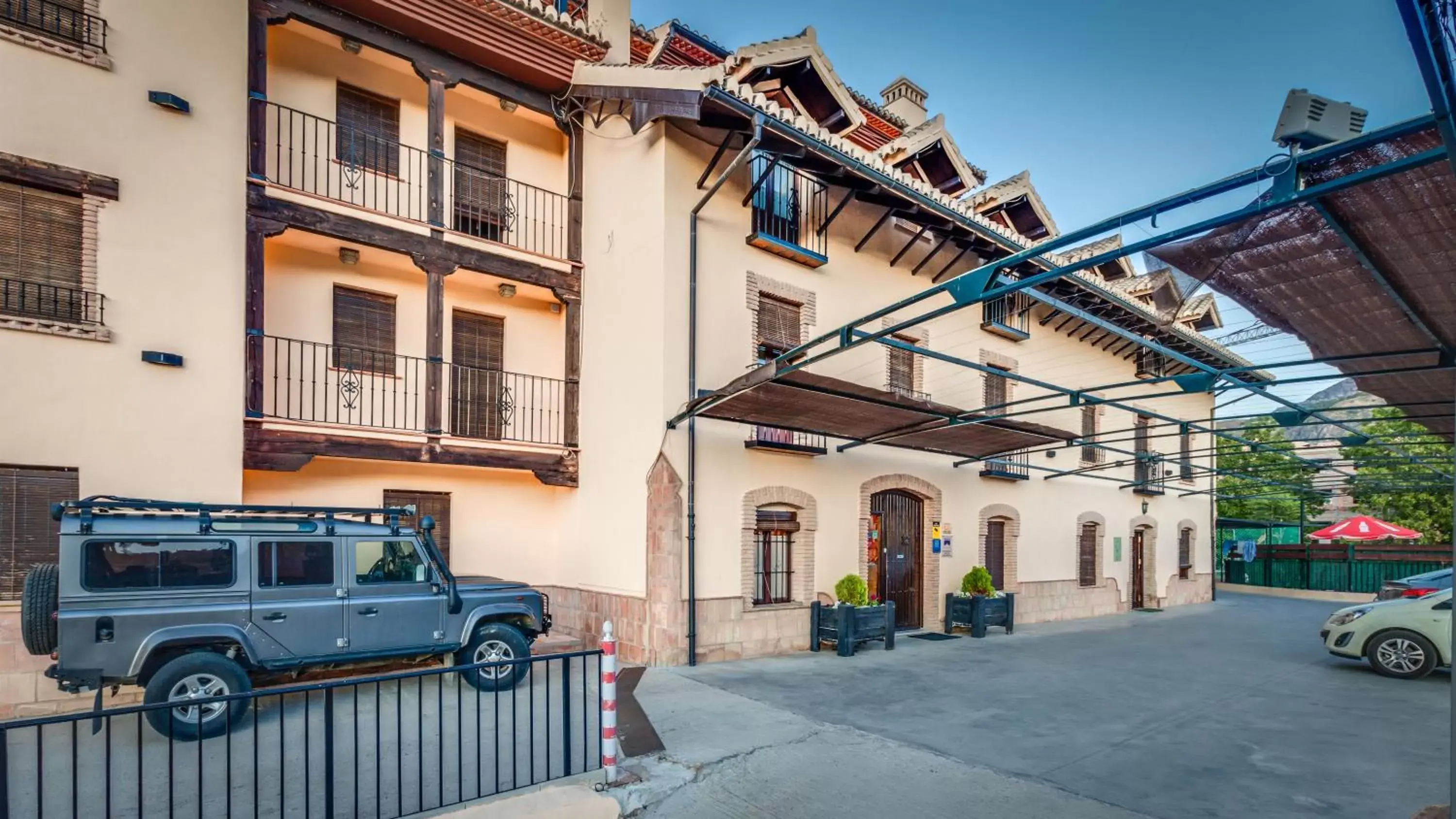 Facade/entrance, Property Building in Hotel Rural Huerta del Laurel