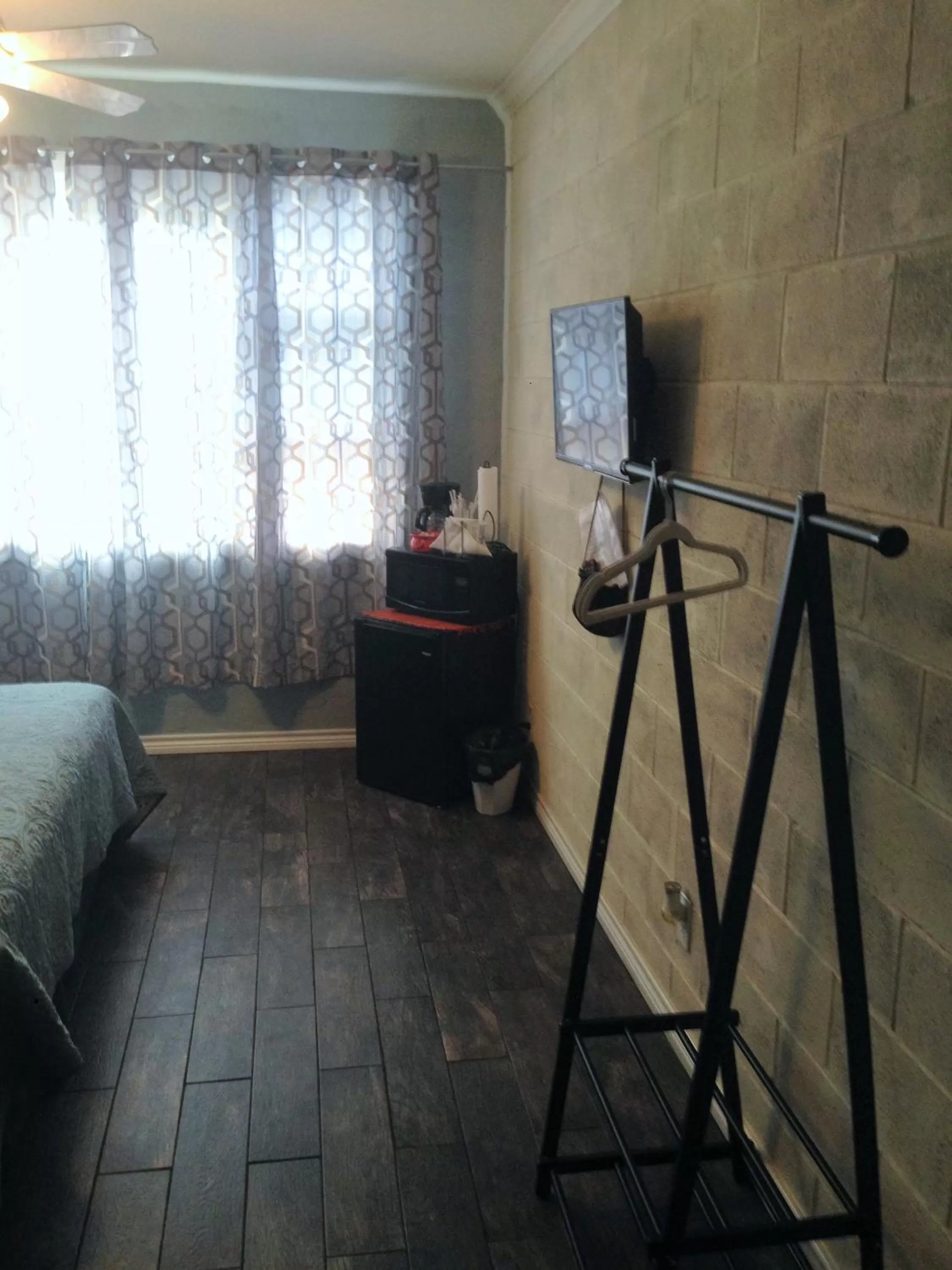 Bedroom in Capri Beach Hotel