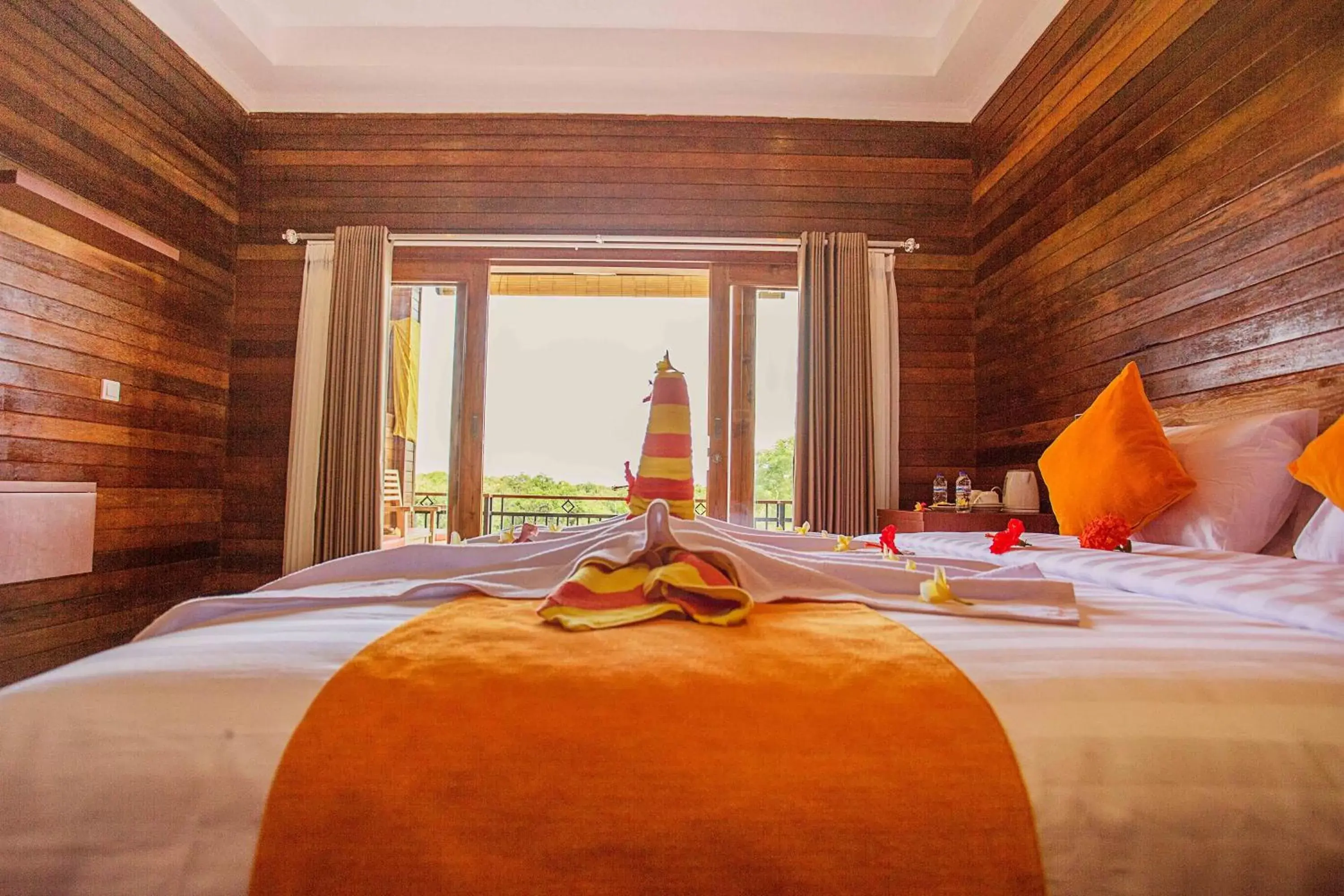 Bed in Dinatah Lembongan Villas