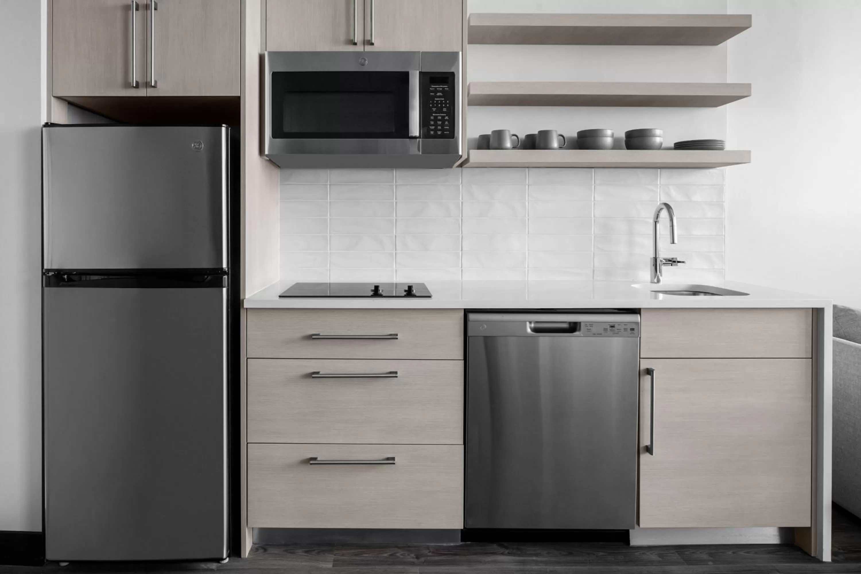 Kitchen or kitchenette in Element Miami Brickell