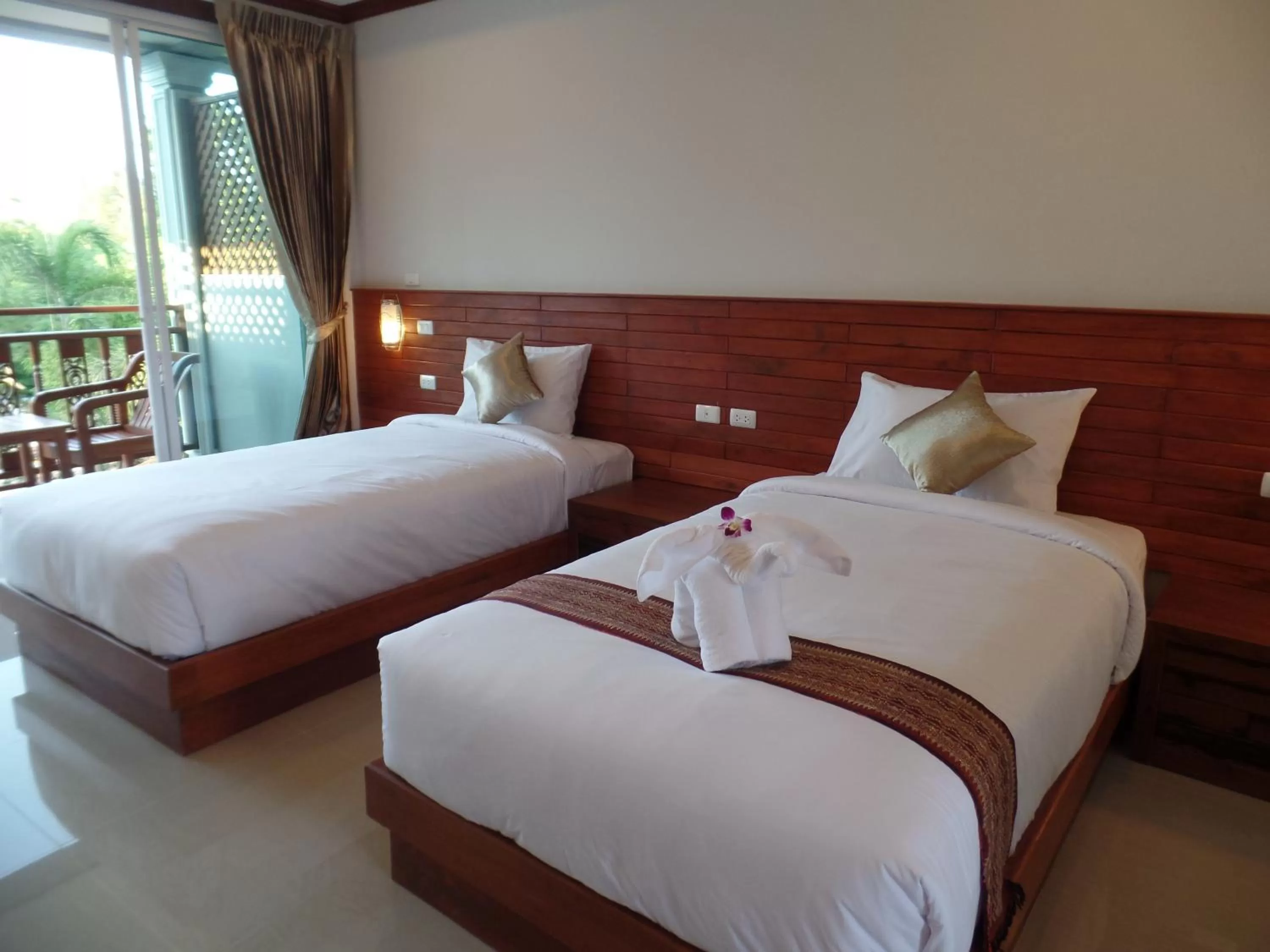 Bedroom, Bed in Pratum Resort