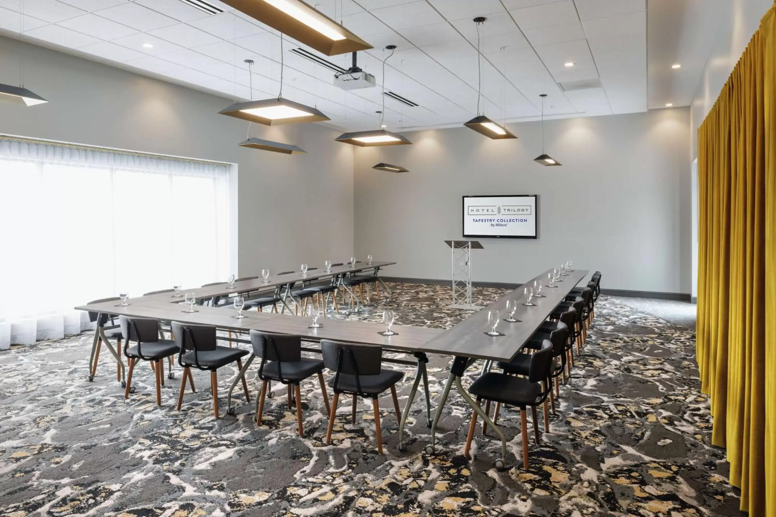 Meeting/conference room in Hotel Trilogy Albany Airport, Tapestry Collection by Hilton