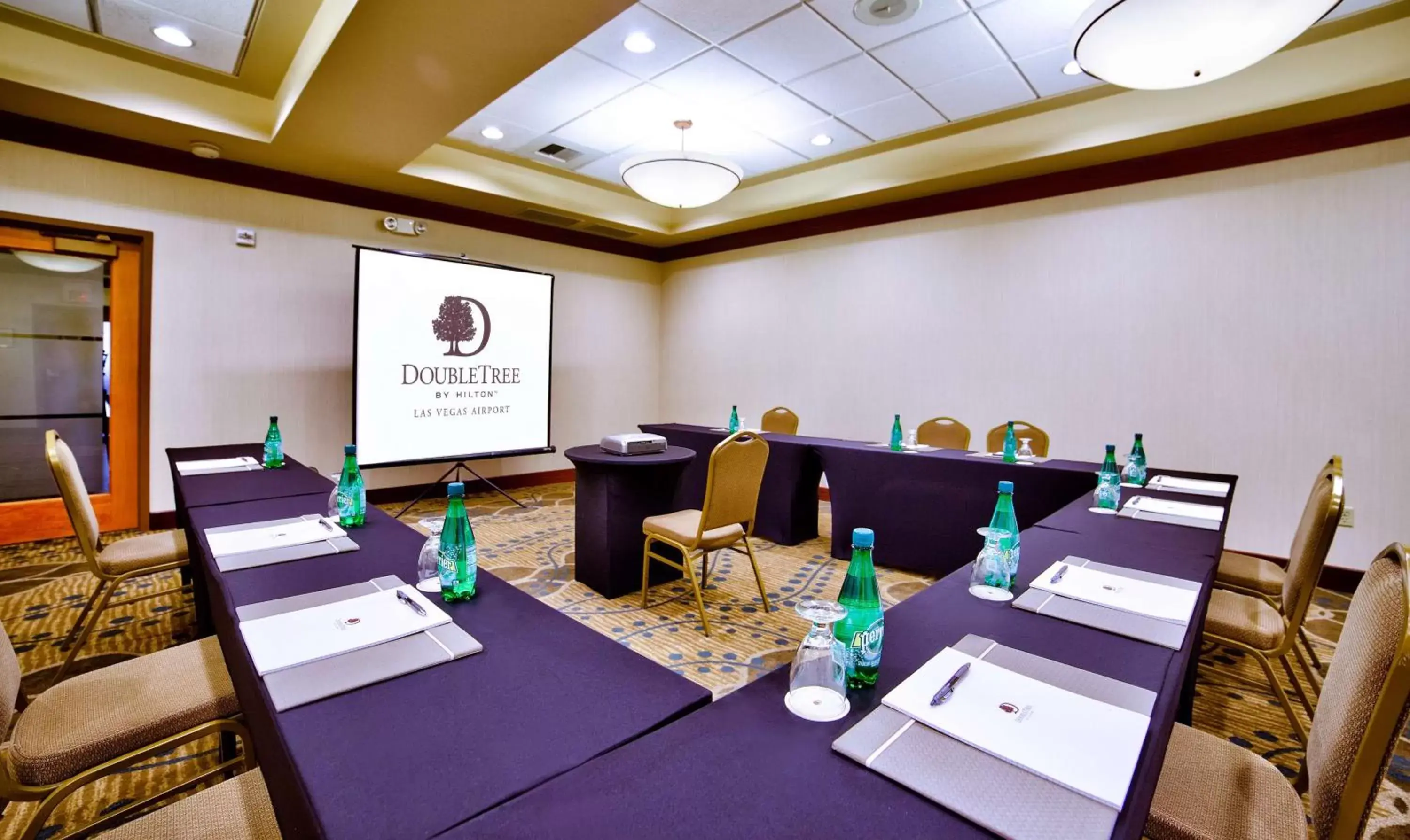Meeting/conference room, Business Area/Conference Room in DoubleTree by Hilton Las Vegas Airport