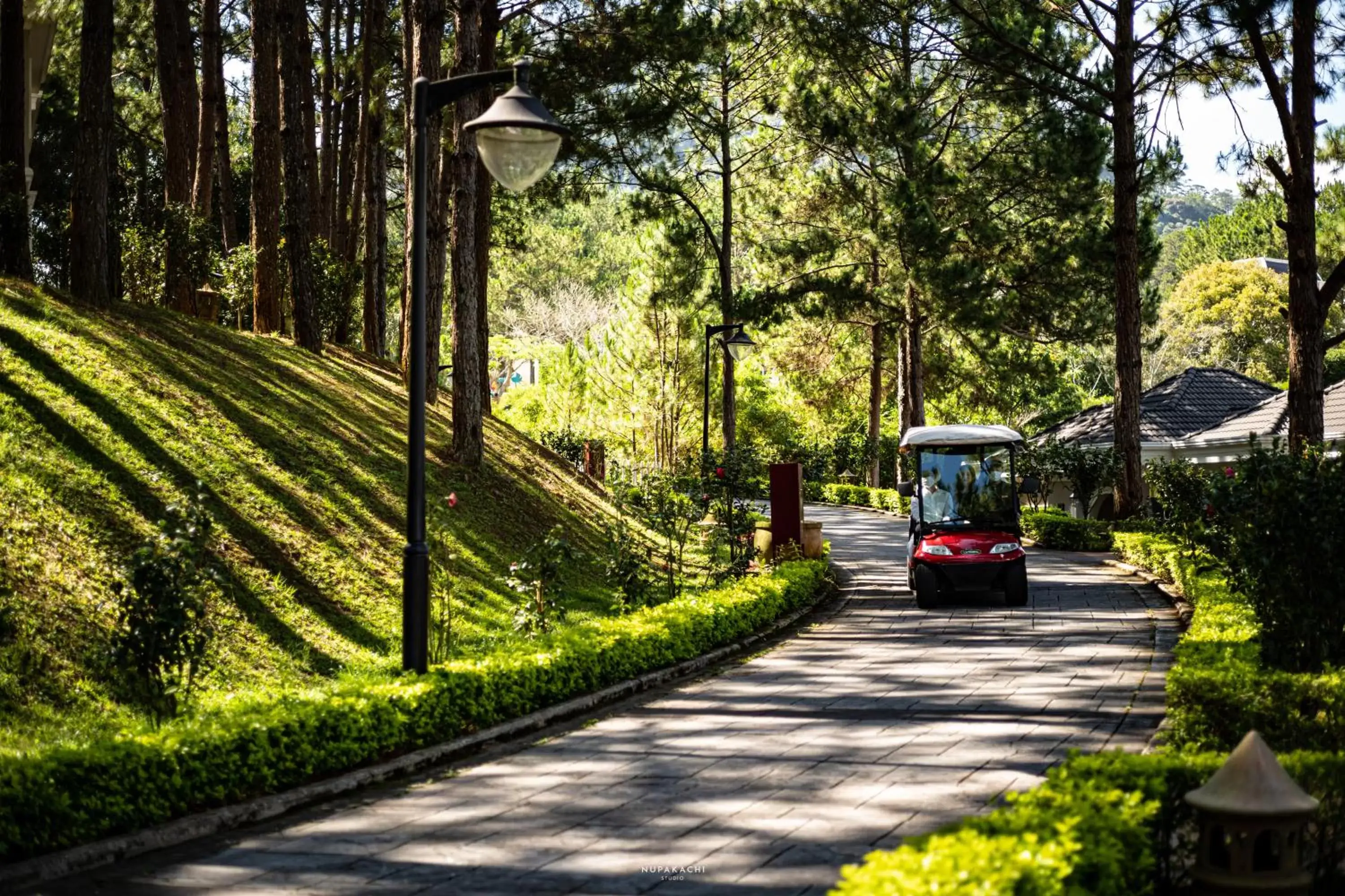 Staff, Garden in Dalat Edensee Lake Resort & Spa