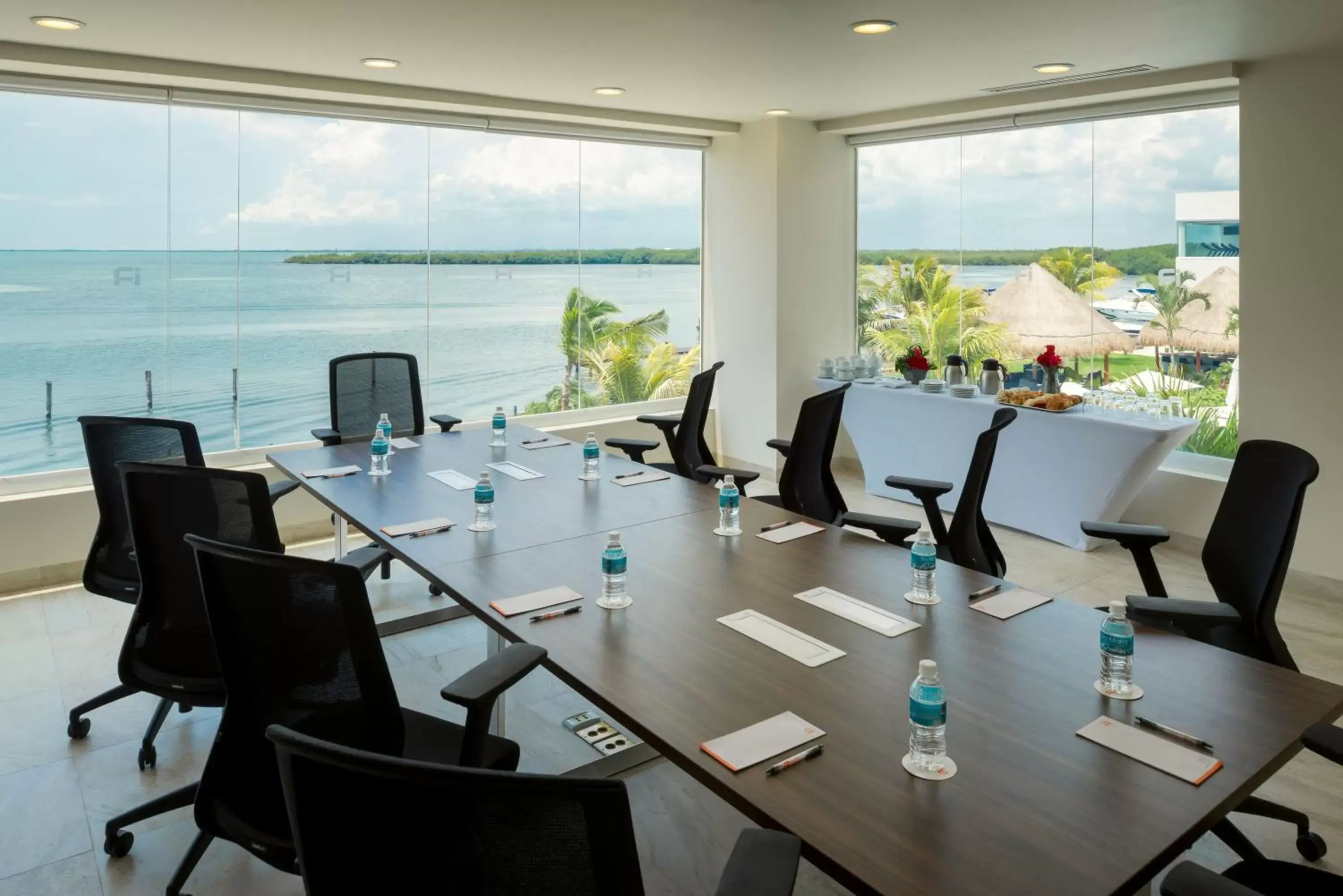 Meeting/conference room in Real Inn Cancún