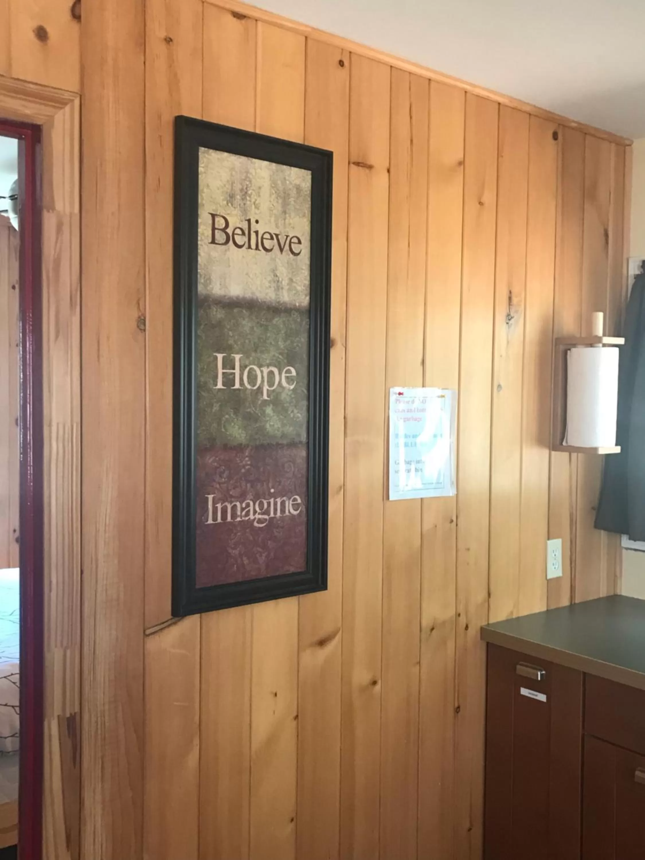 Hush Lodge and Cottages