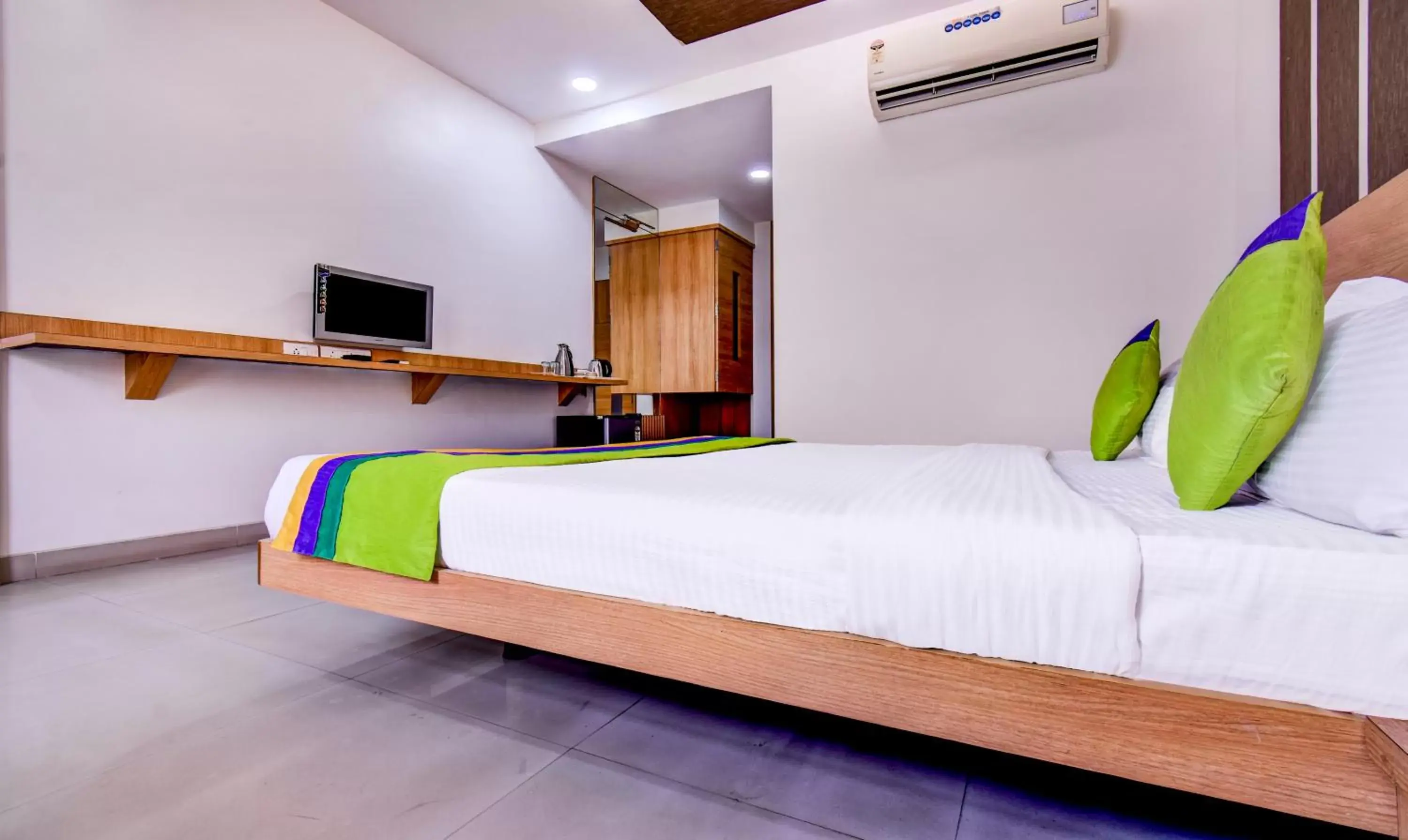 Bedroom, Bed in Treebo Trend Admiral Suites New Usmanpura