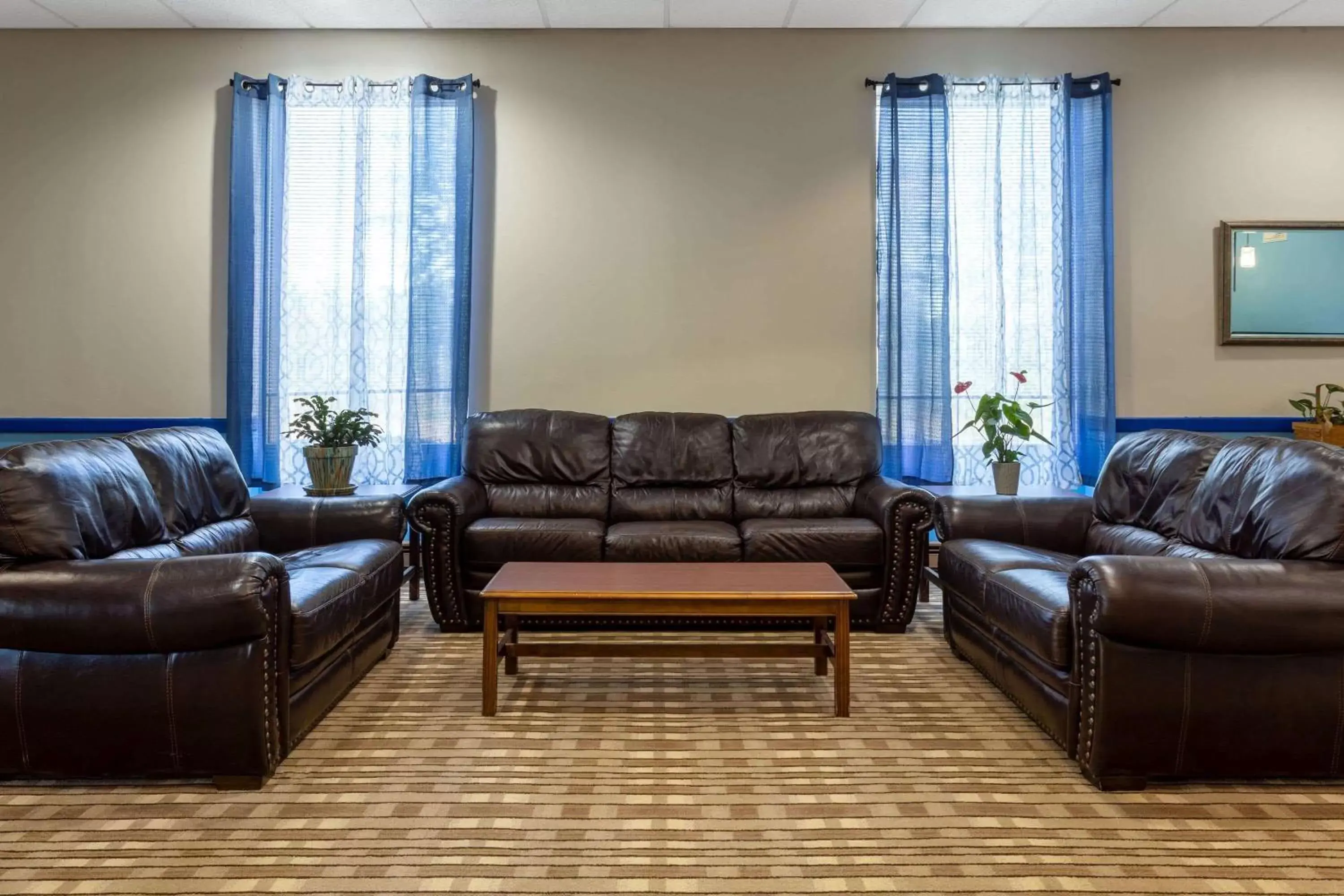 Lobby or reception in Baymont by Wyndham Queensbury/Lake George Lobby or reception in Baymont by Wyndham Queensbury/Lake George