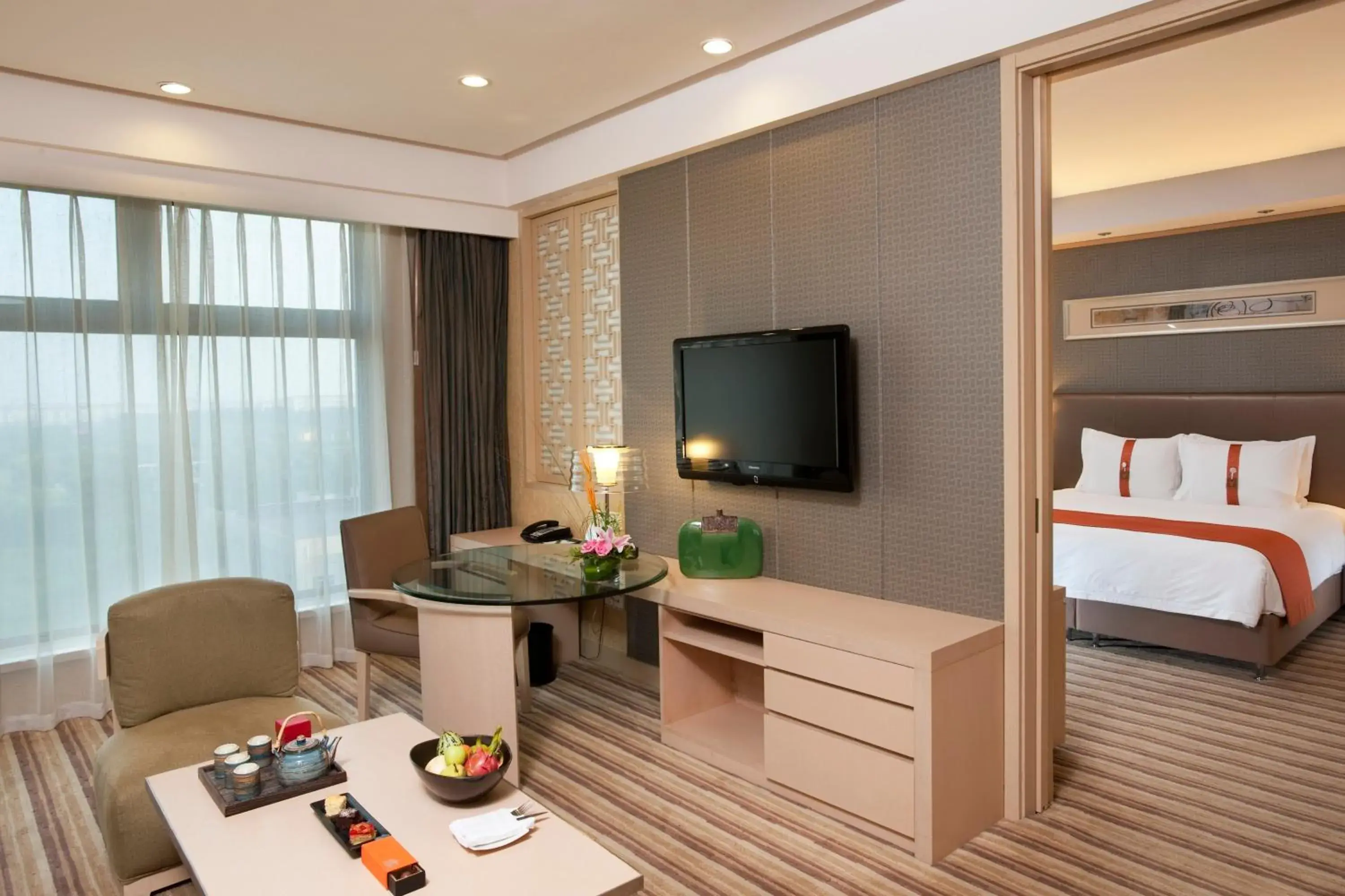 Photo of the whole room in Qingdao Parkview Holiday Hotel