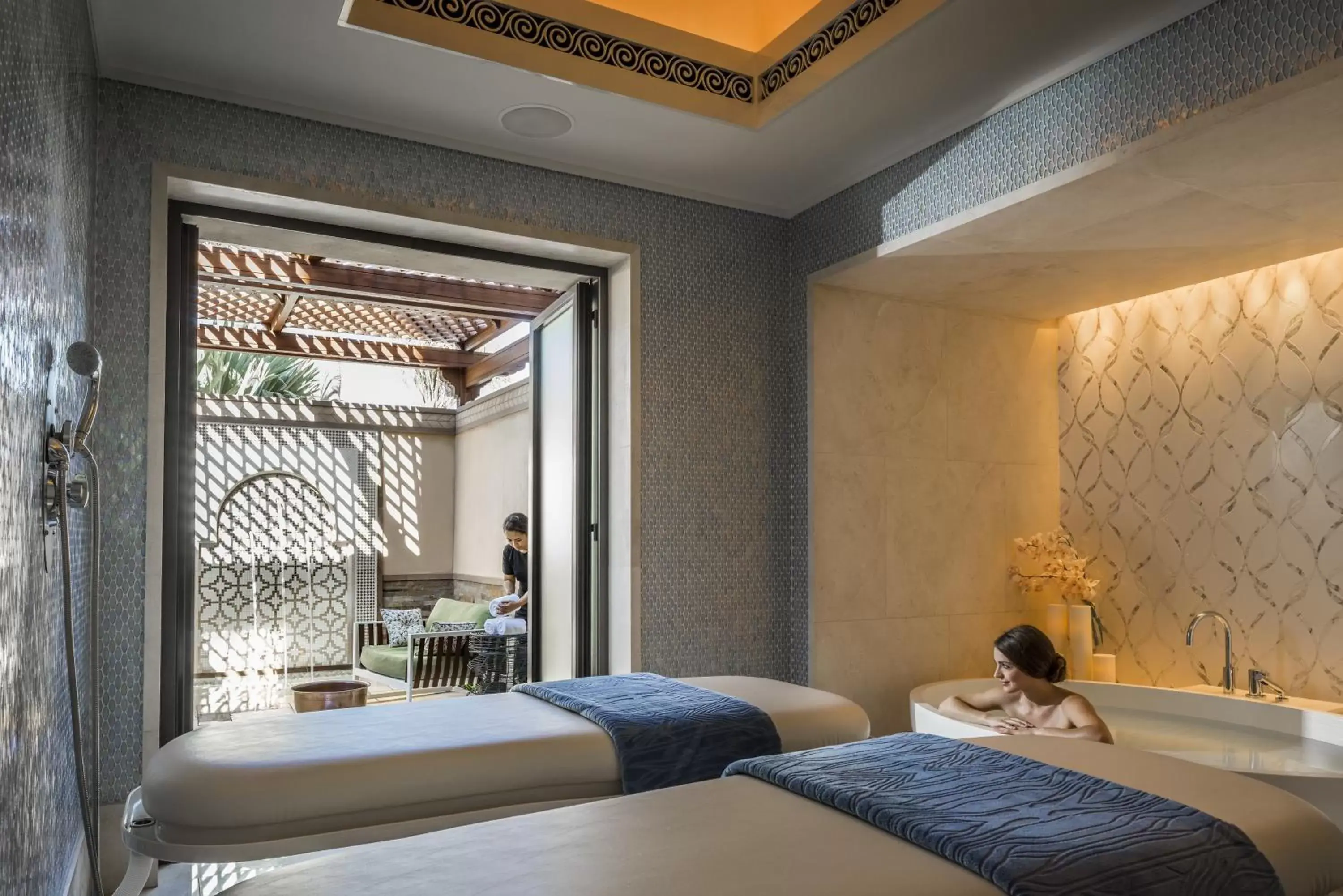 Spa and wellness centre/facilities, Bed in Four Seasons Resort Dubai at Jumeirah Beach