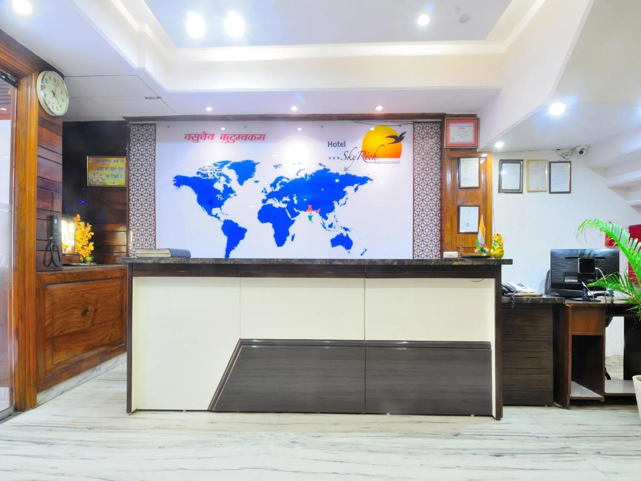 Lobby or reception in Hotel Sky Rich International - Just a min walk from Karol Bagh Metro Station
