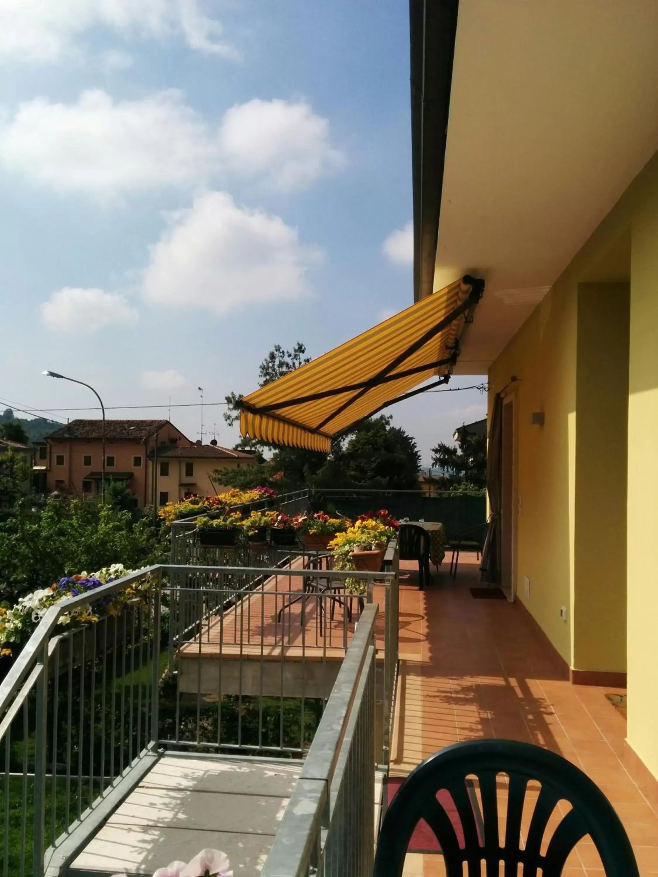 Facade/entrance, Balcony/Terrace in Al Pozzo