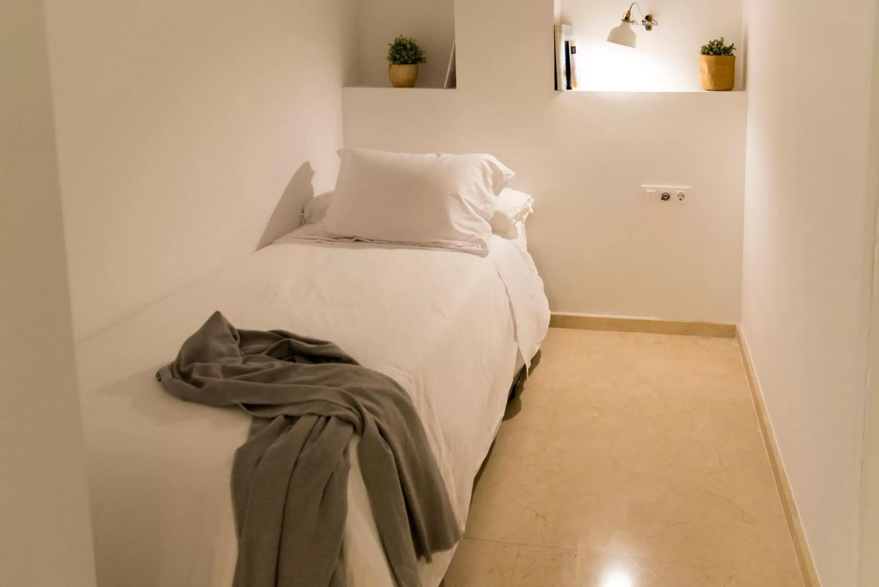 Bedroom, Bed in Mediterraneo Sitges