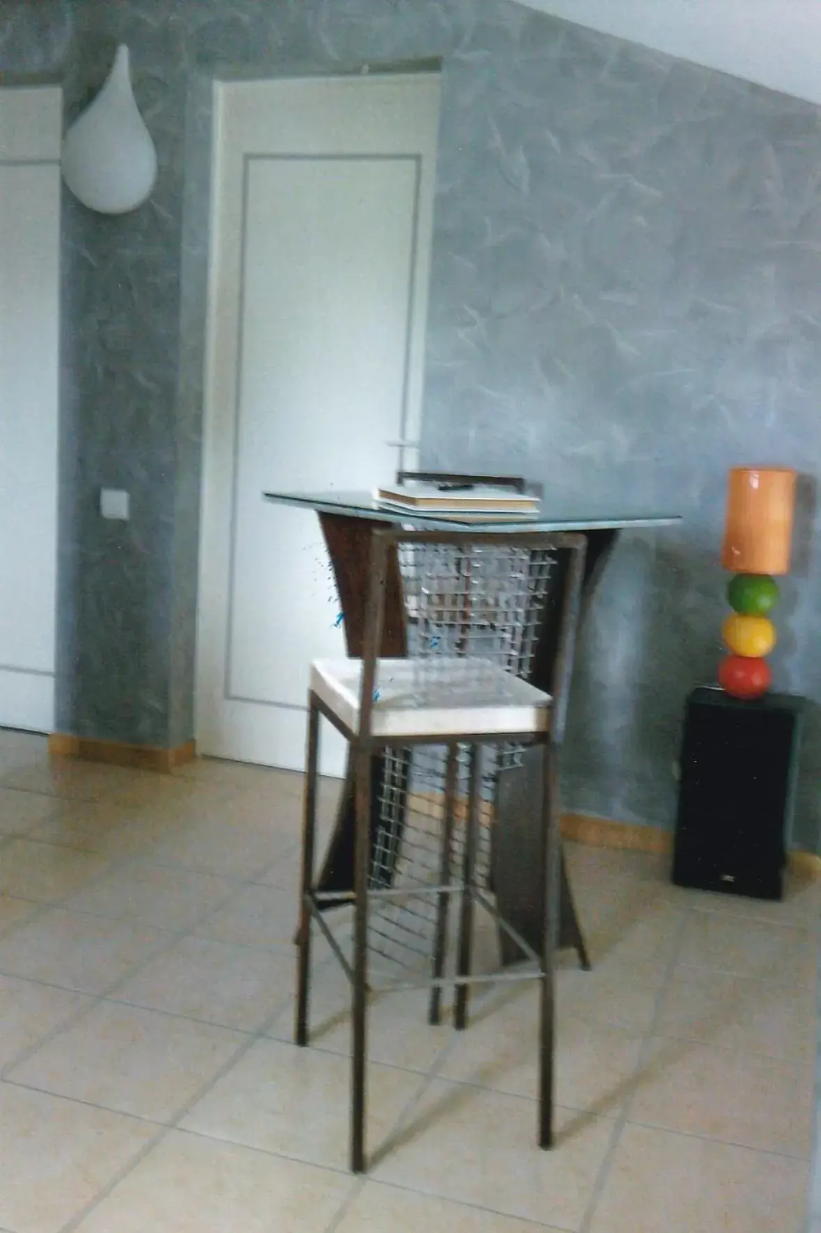 Decorative detail, Dining Area in chambre d'hotes a nérac