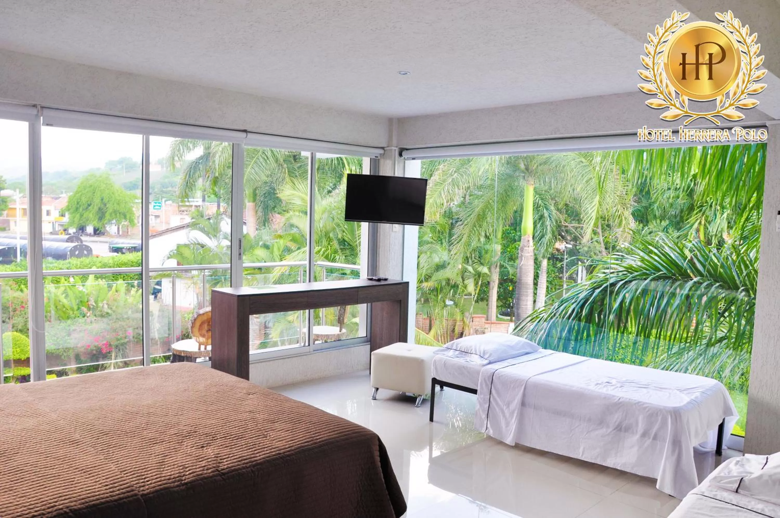 Photo of the whole room in Hotel Herrera Polo