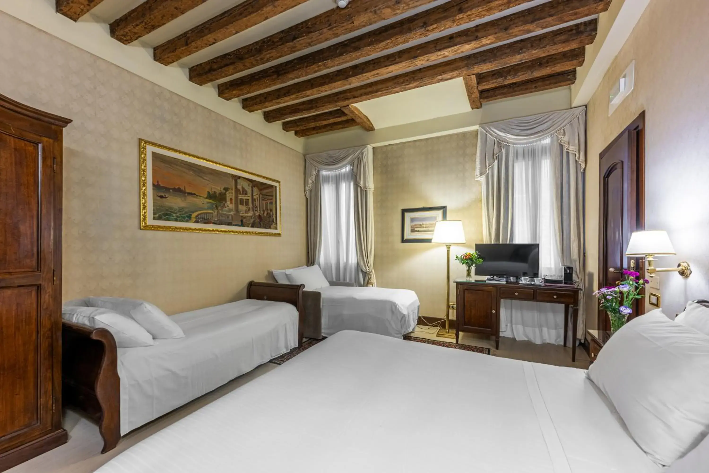 Bed in Ca' Del Nobile