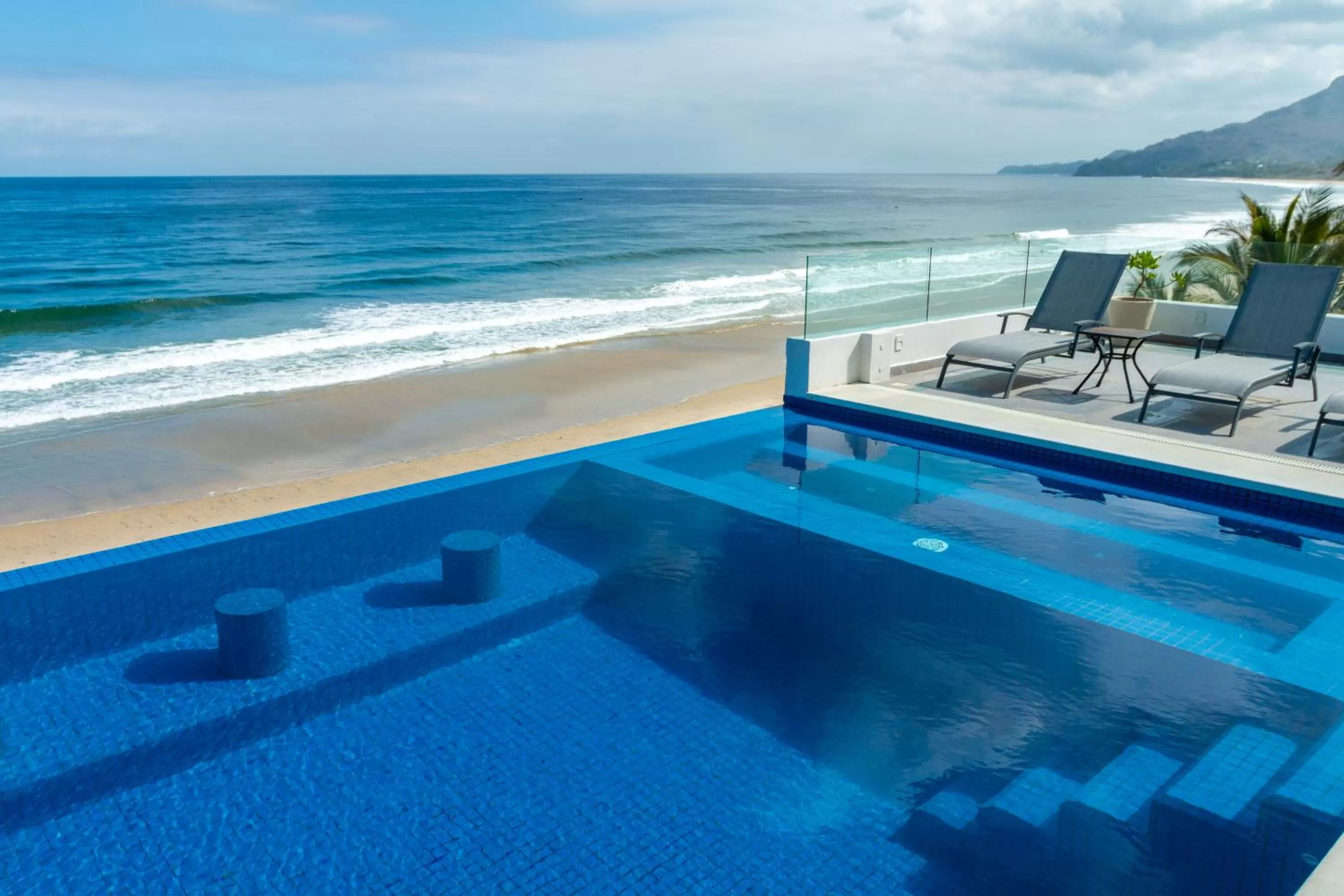 Swimming Pool in Hotel Xiobella Adults Only Punta de Mita