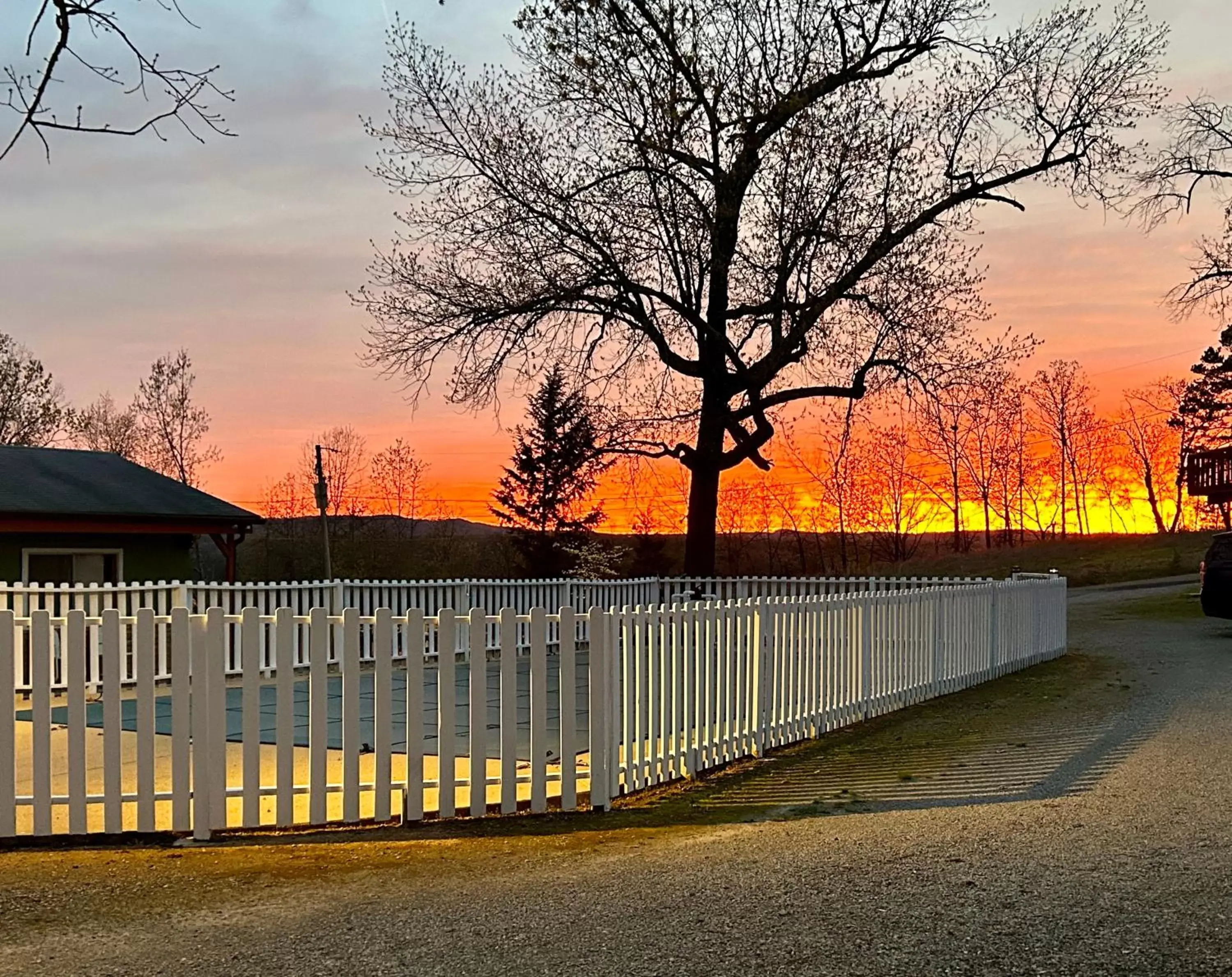 Sunrise/Sunset in Driftwood Resort Bull Shoals