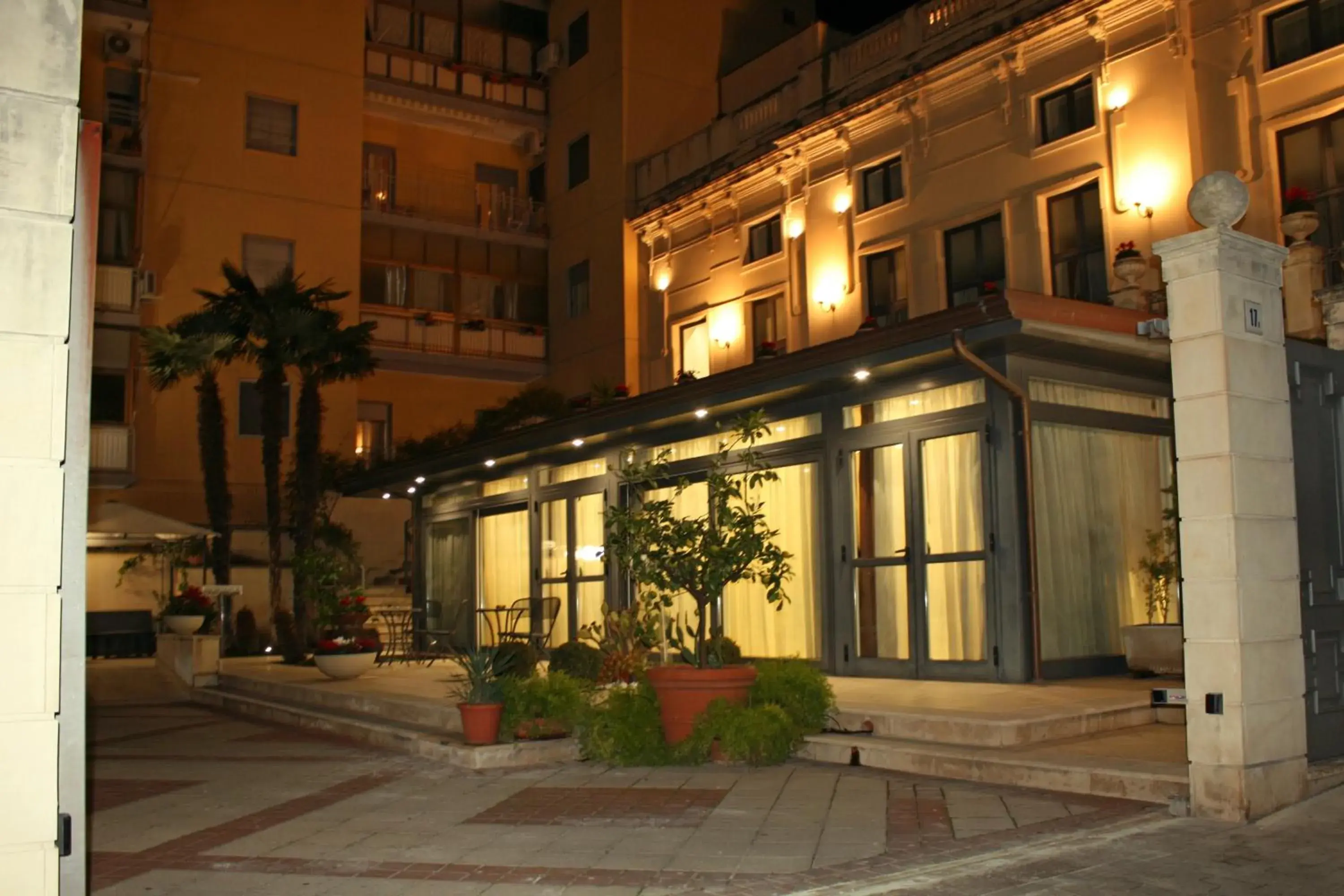 Facade/entrance in Hotel Villa Cibele