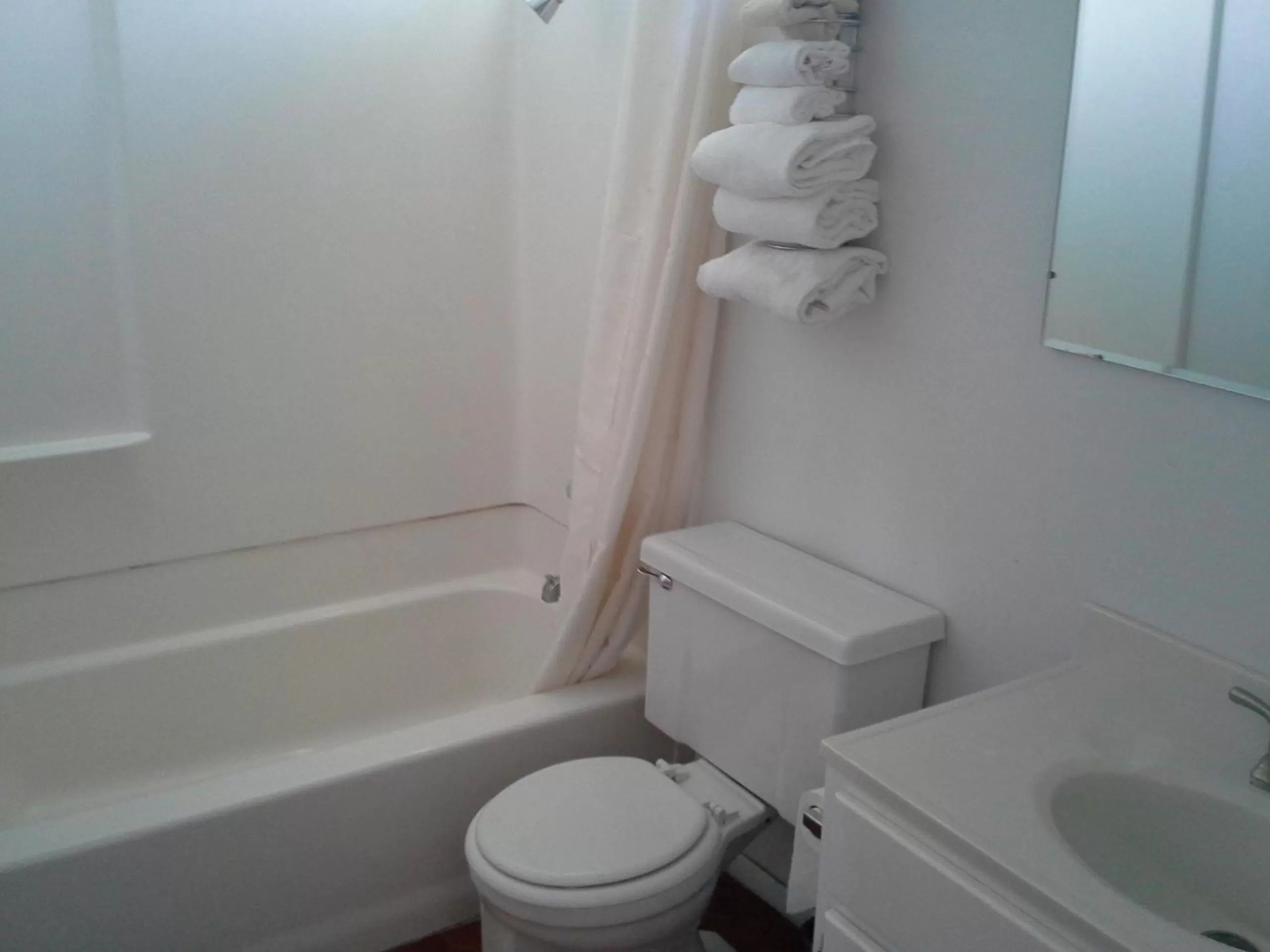 Toilet in Boron Motel