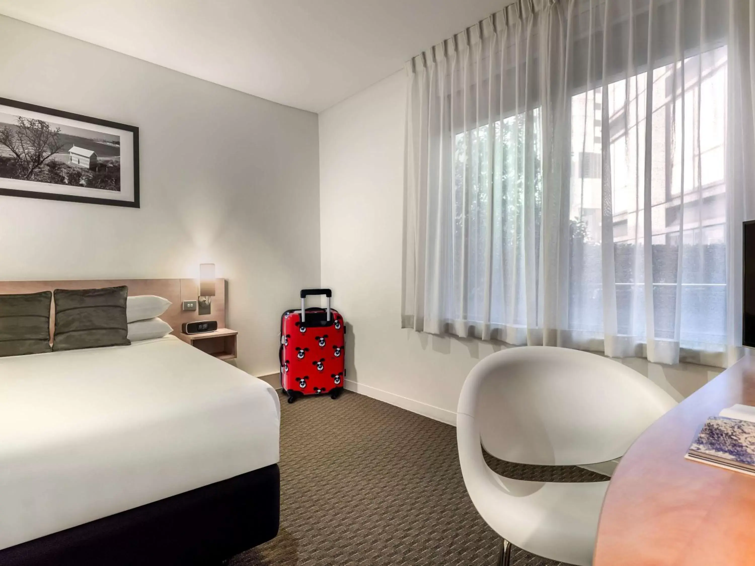 Photo of the whole room, Bed in ibis Melbourne Hotel and Apartments