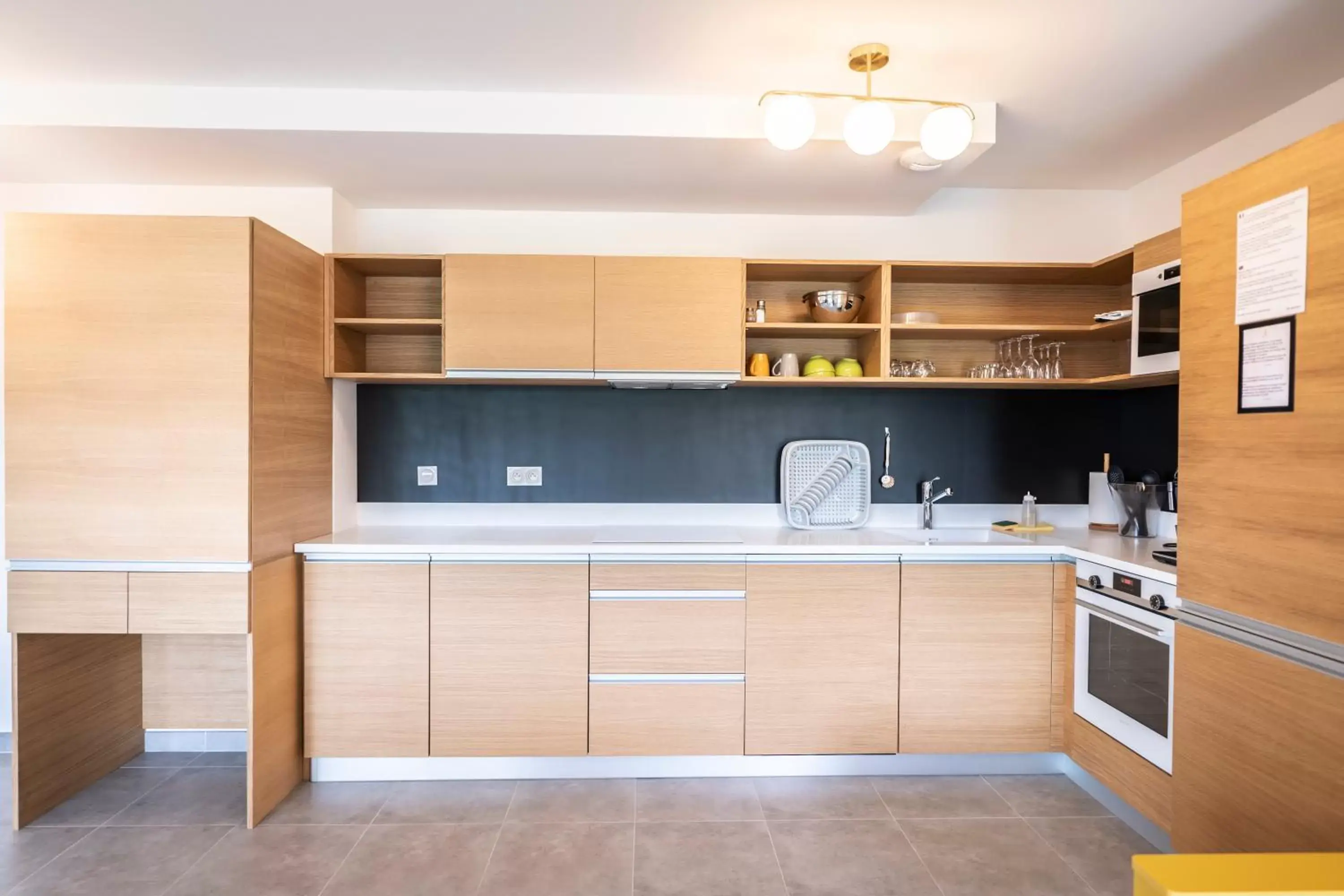 Kitchen or kitchenette, Kitchen/Kitchenette in hôtel résidence a torra