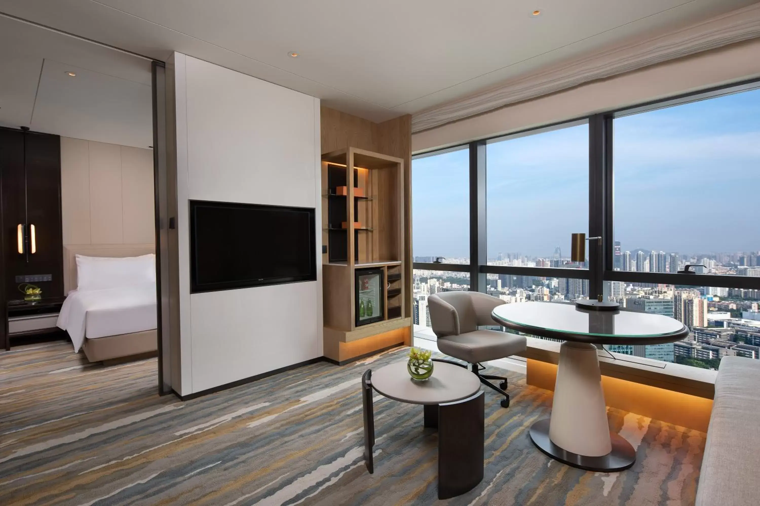 Living room, TV/Entertainment Center in Crowne Plaza Shenzhen Nanshan, an IHG Hotel