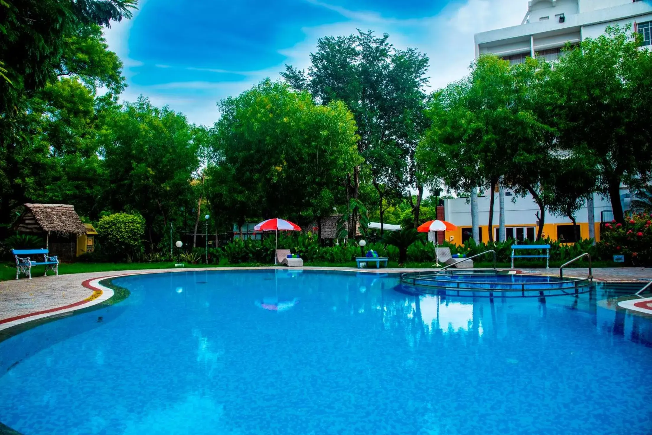 Swimming Pool in Fortune Pandiyan Hotel, Madurai - Member ITC's Hotel Group