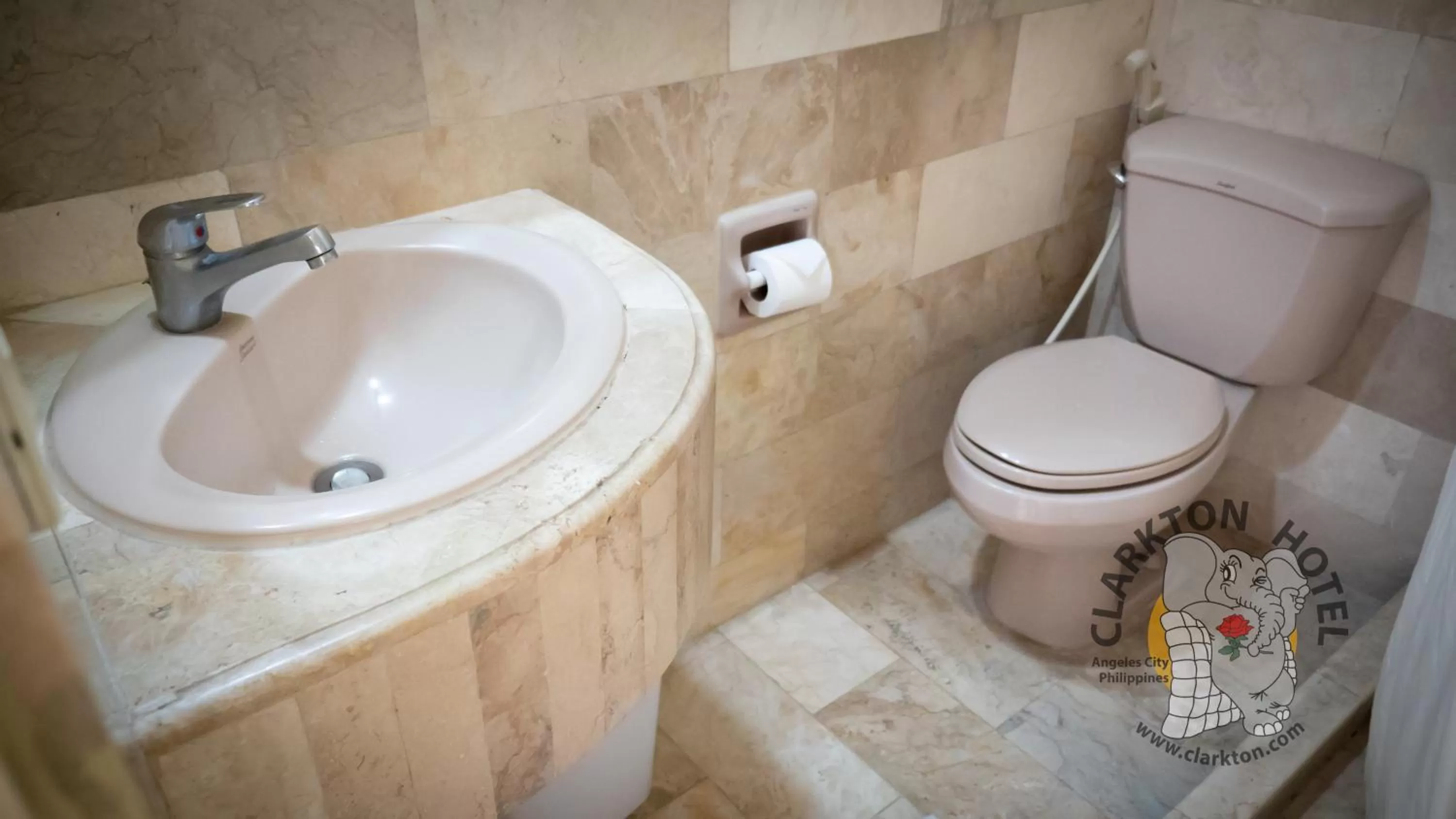 Clarkton Hotel Apartment