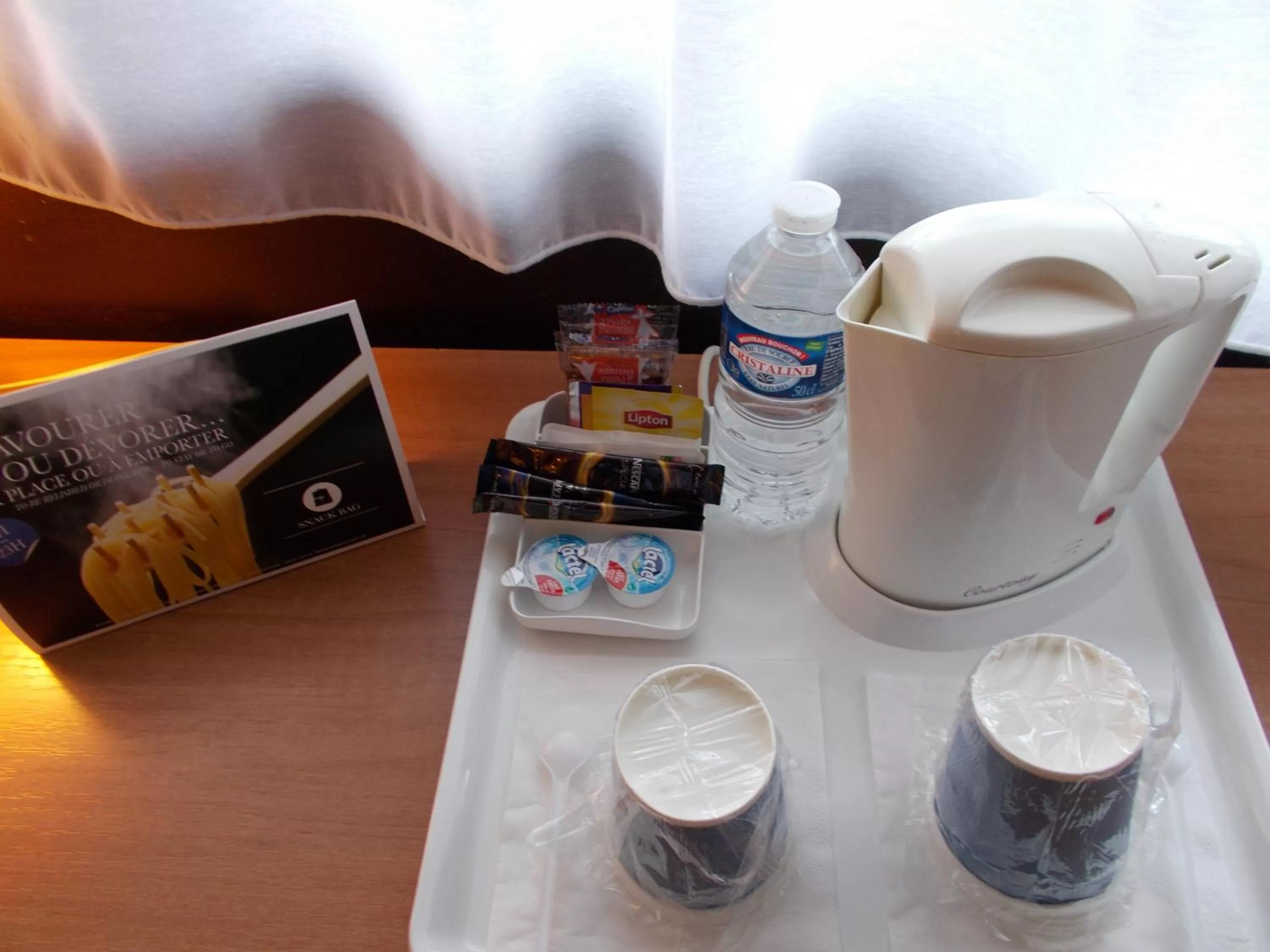 Coffee/tea facilities in Kyriad Tarbes Odos
