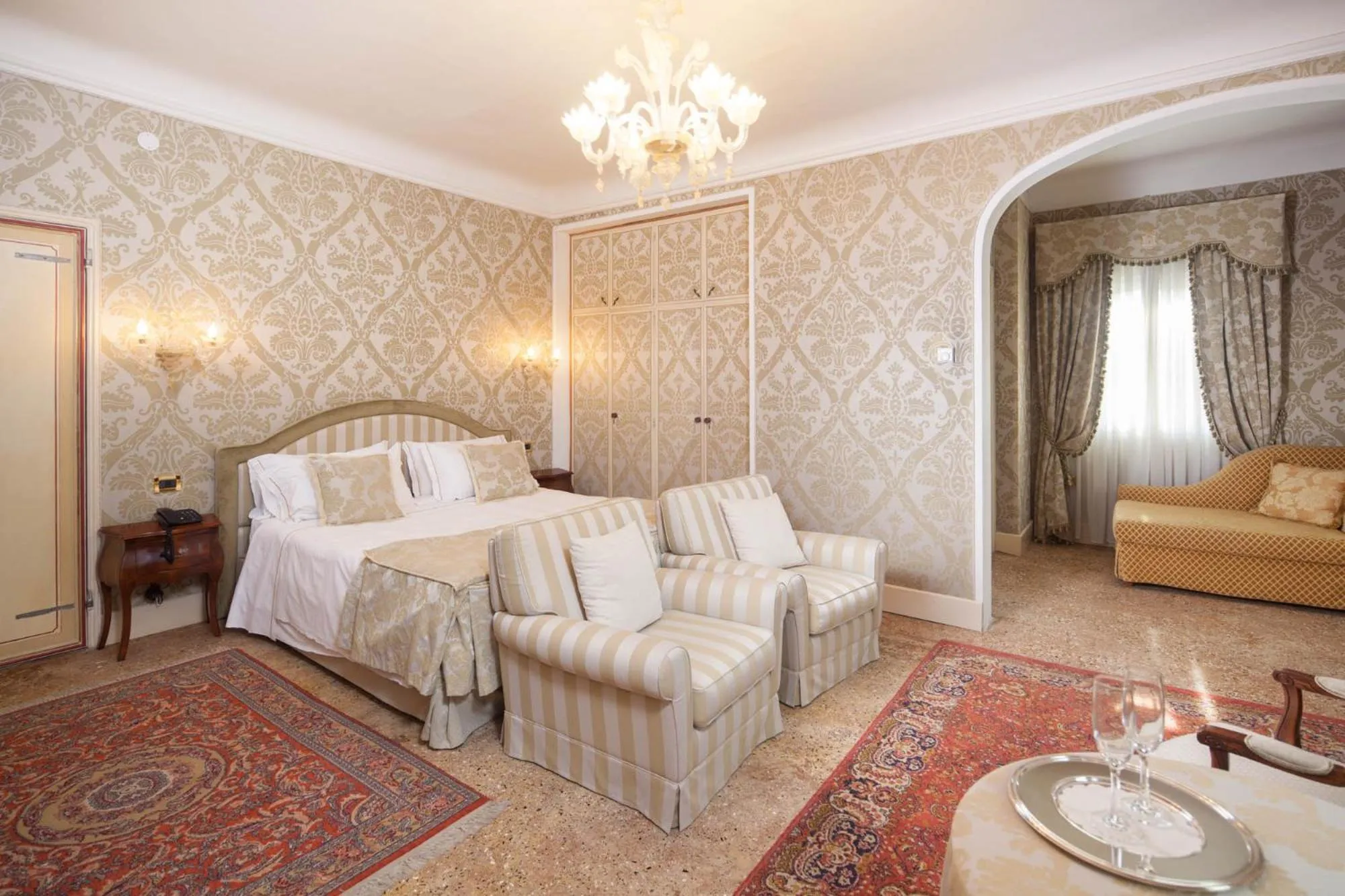 Photo of the whole room, Bed in Hotel Villa Condulmer