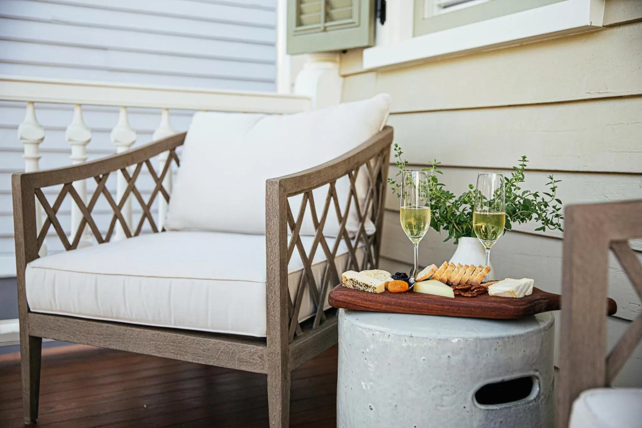 Balcony/Terrace, Bed in 86 Cannon Charleston - Adults Only