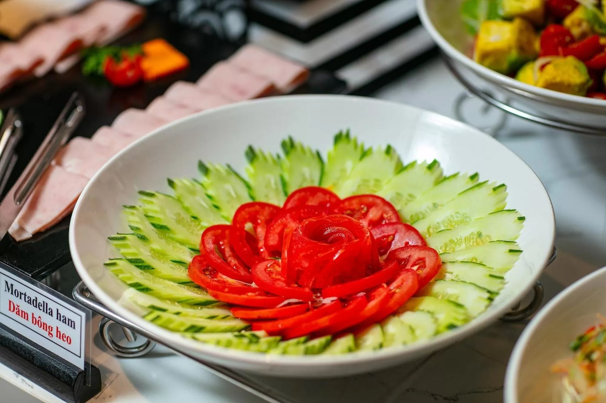 Food and drinks in Scent Premium Hotel