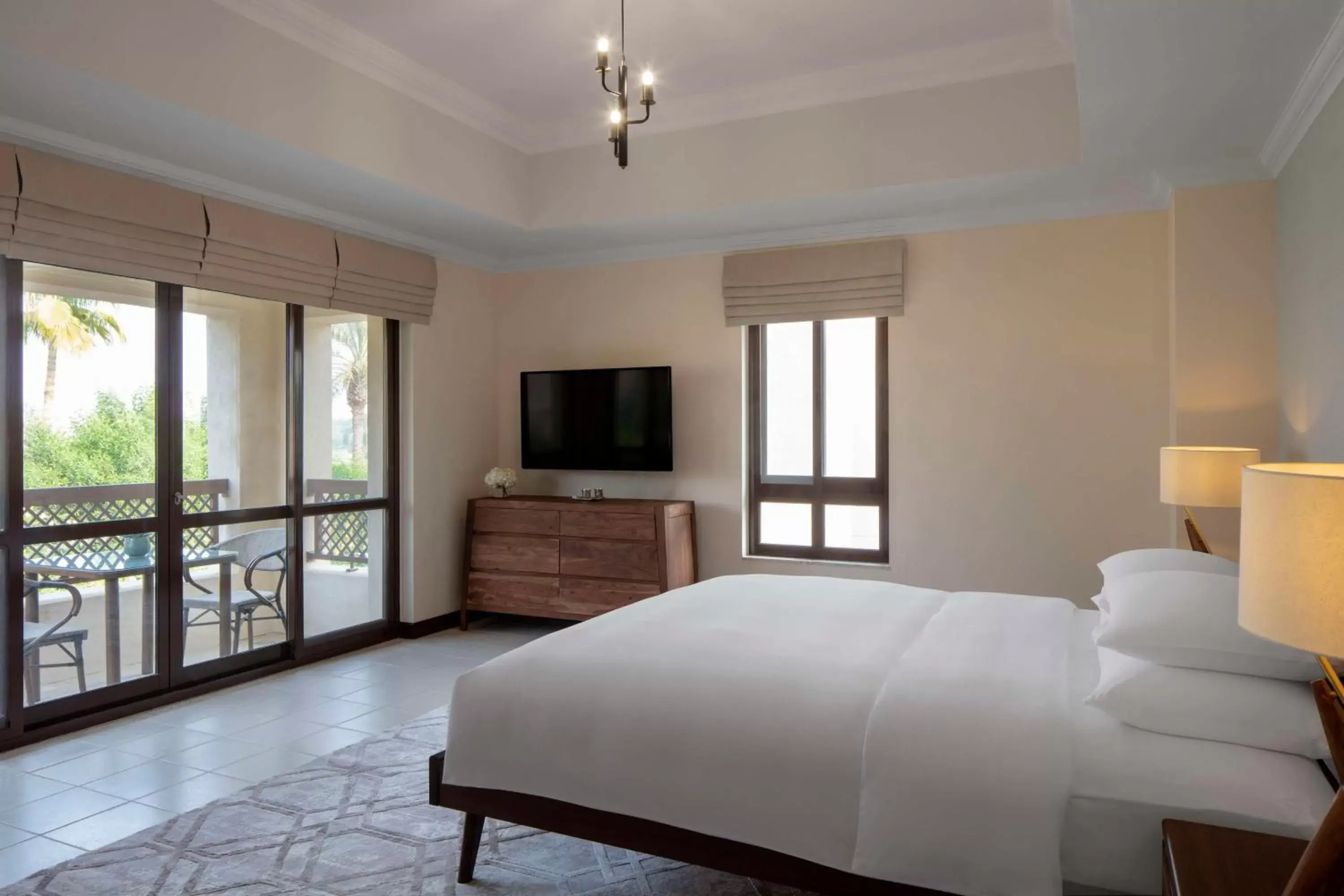 Photo of the whole room, Bed in Park Hyatt Dubai
