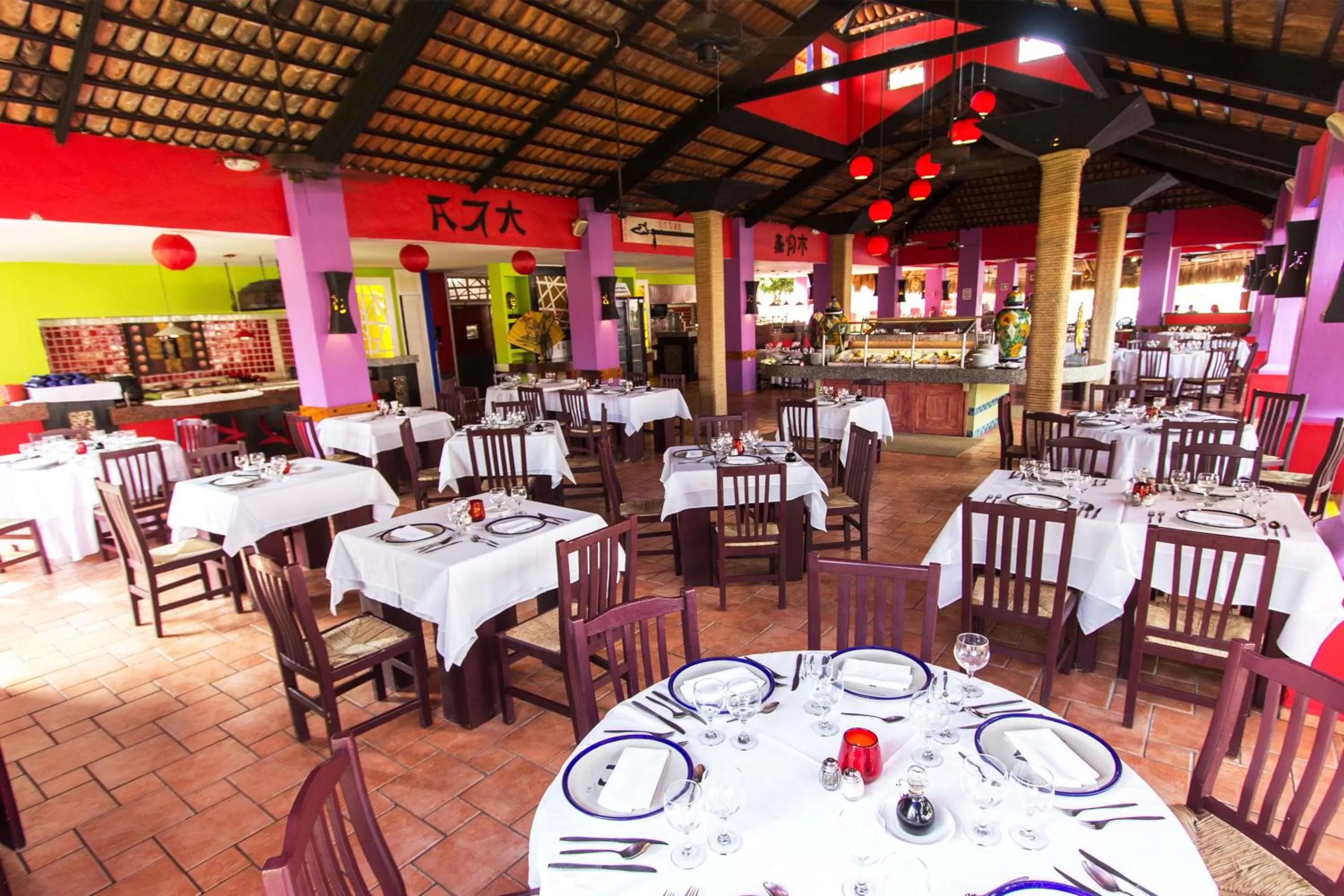Restaurant/places to eat in Grand Decameron Complex Bucerias, A Trademark All-Inclusive Resort