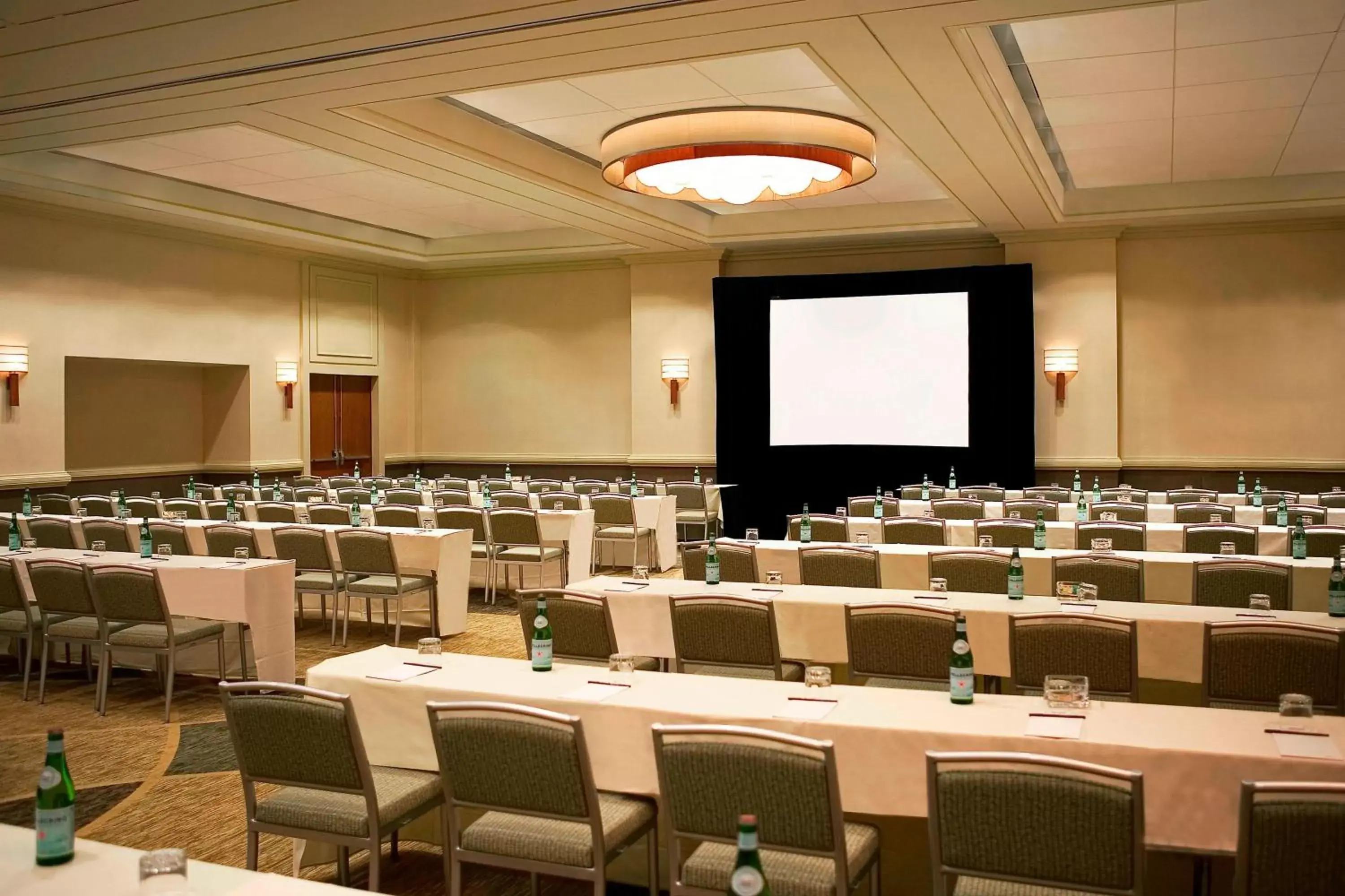 Meeting/conference room in The Westin Atlanta Airport