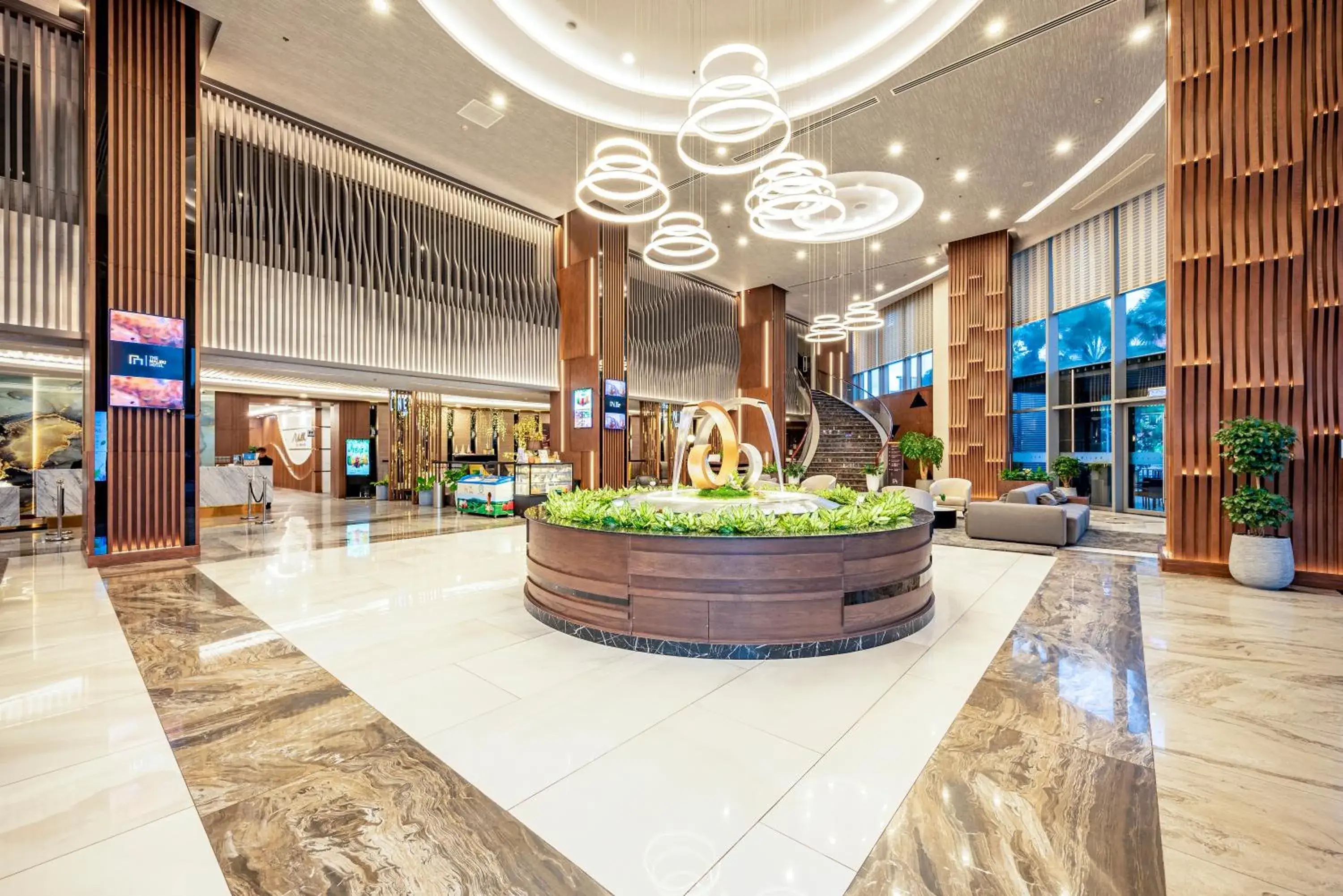 Lobby or reception in Malibu Hotel