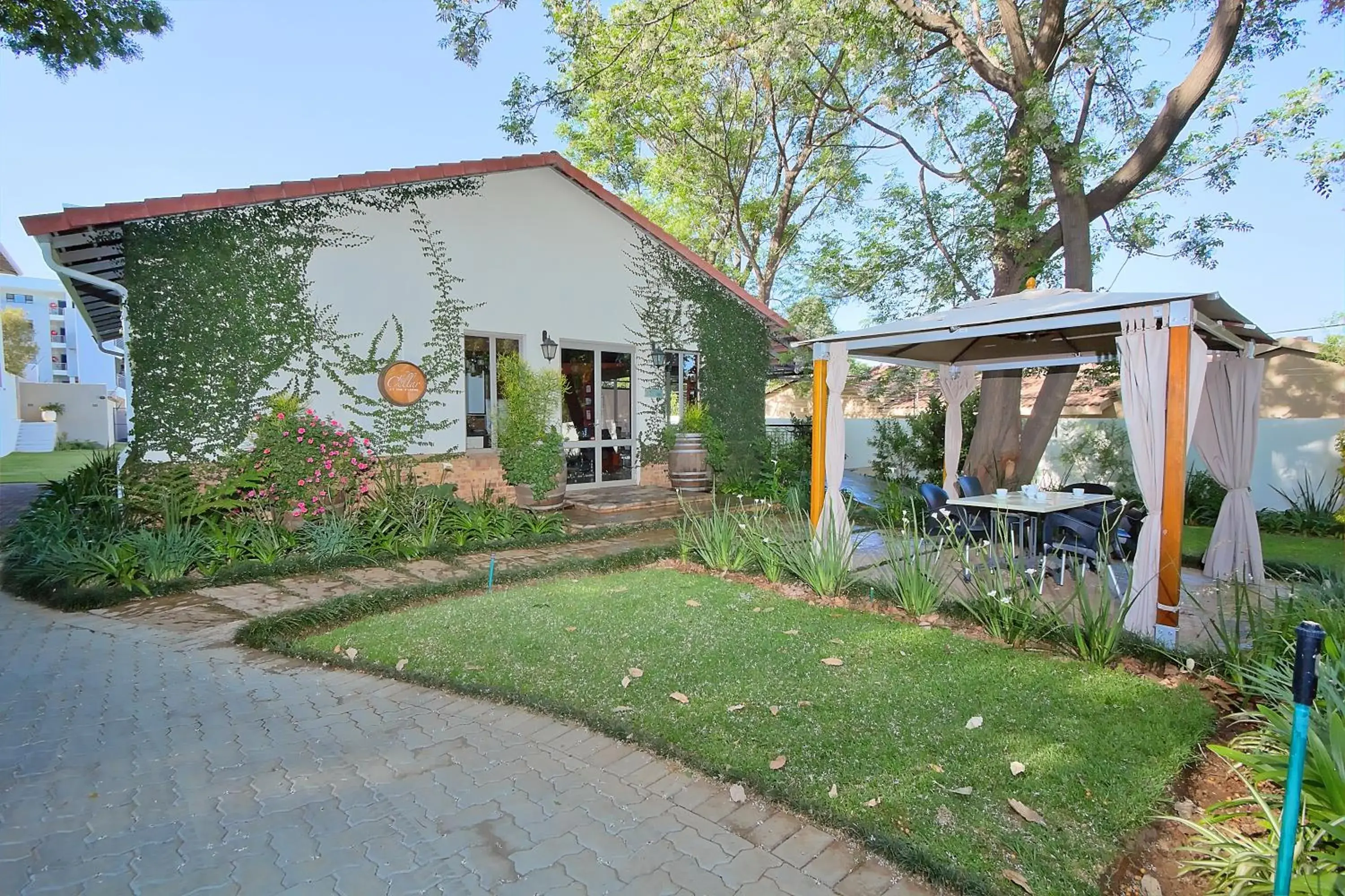 Garden view, Garden in The Syrene Boutique Hotel