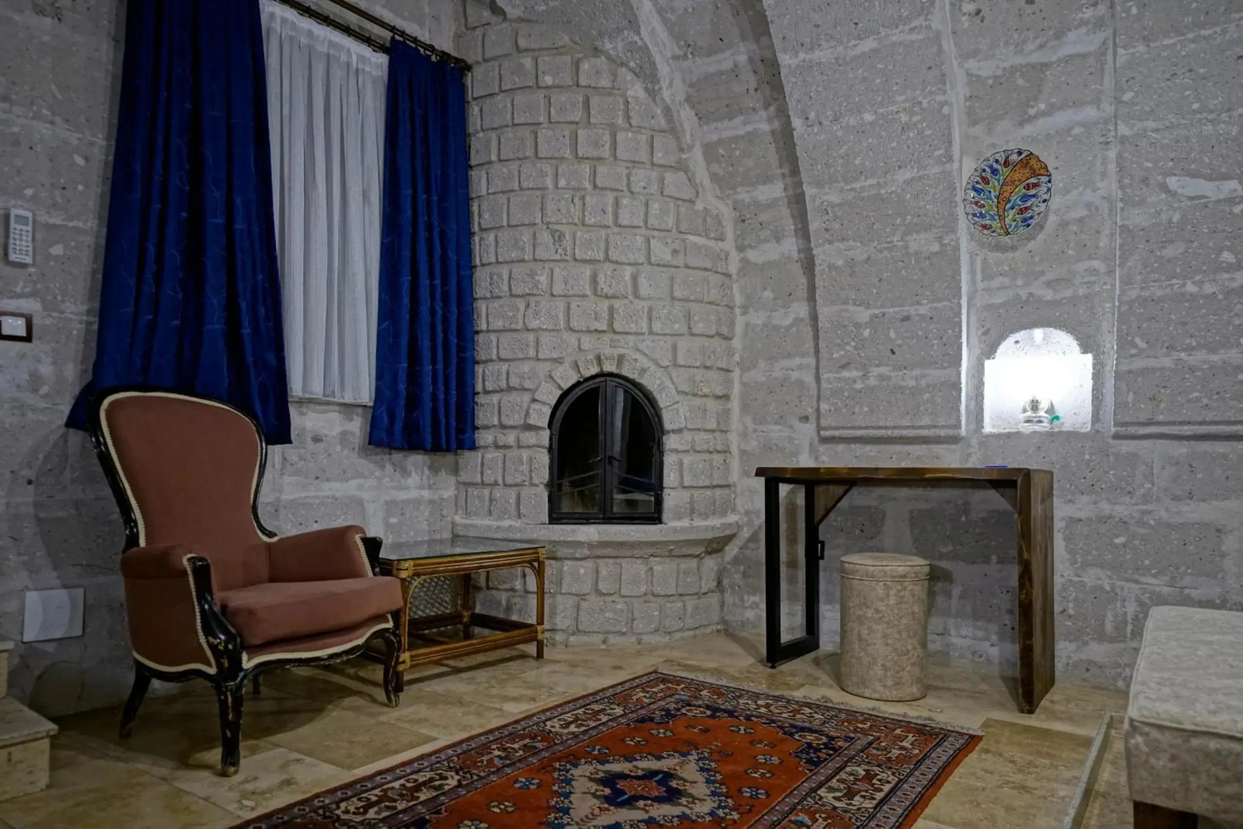 Seating Area in Holiday Cave Hotel