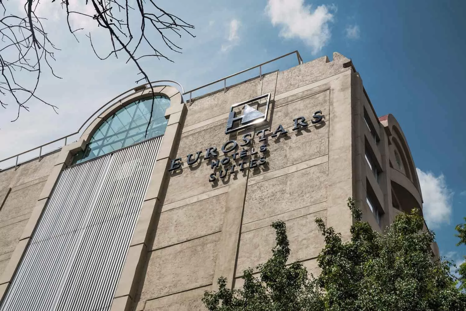 Facade/entrance in Eurostars Zona Rosa Suites