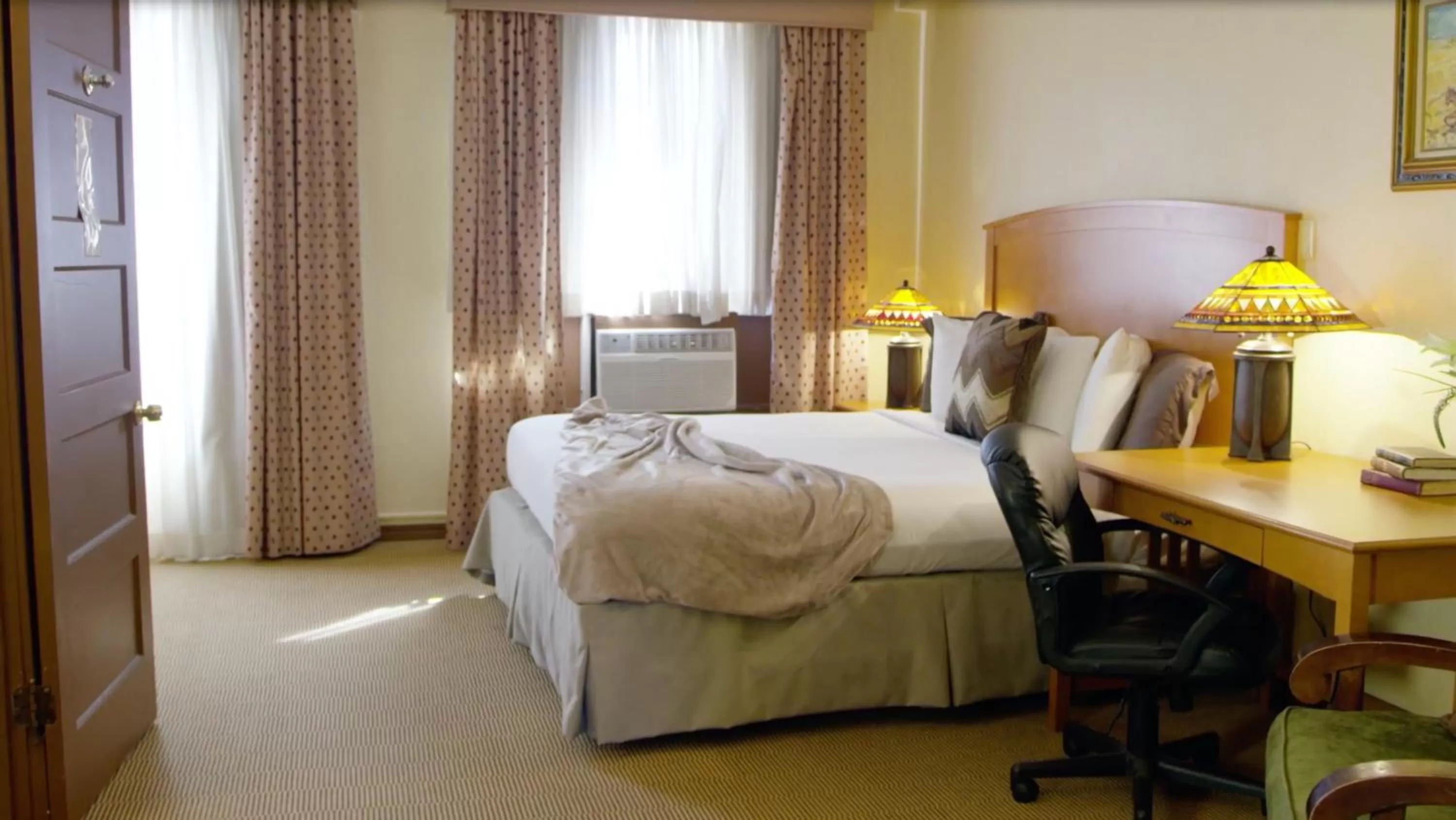 Bed in Historic Plains Hotel