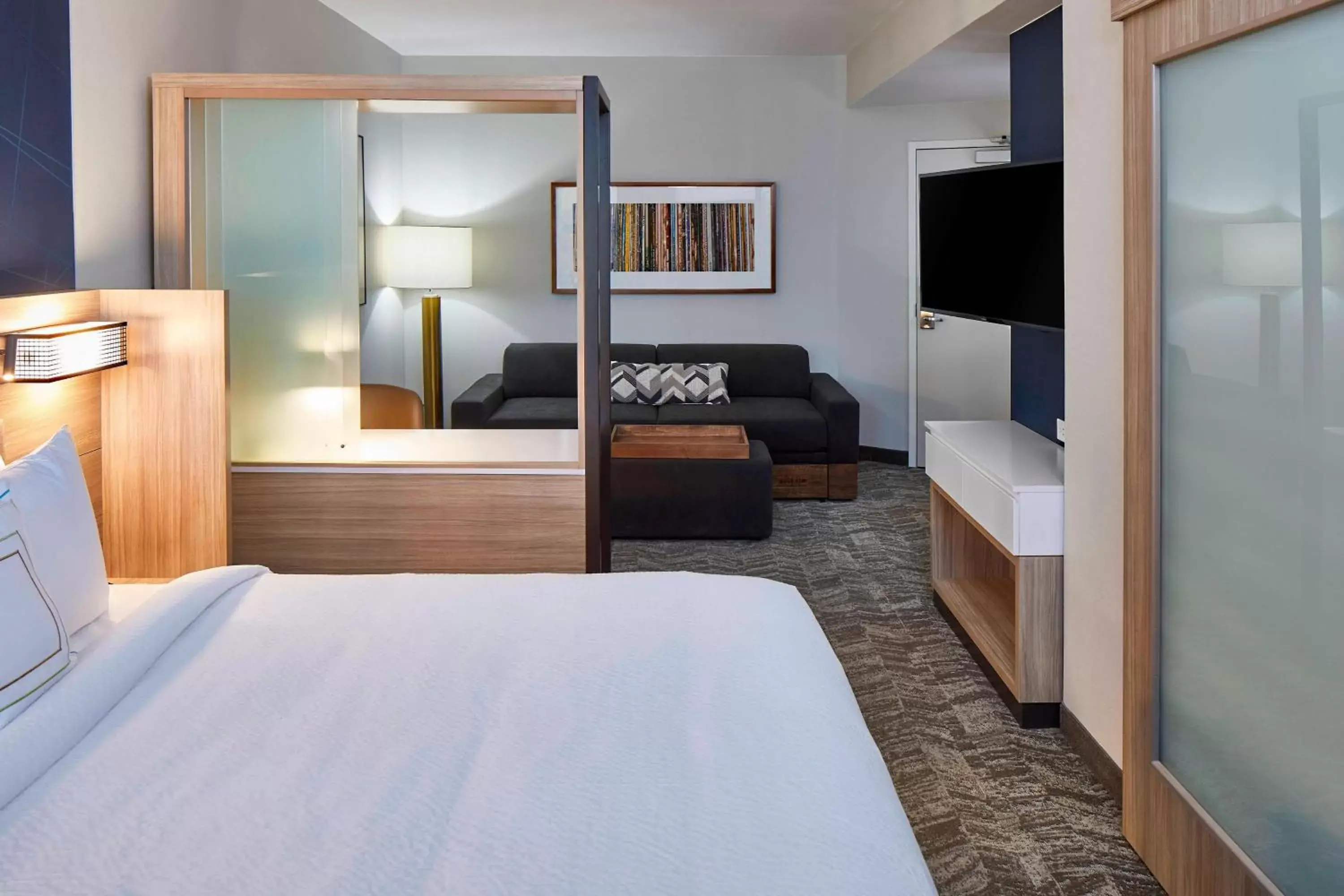 Bedroom, Bed in SpringHill Suites by Marriott Nashville Downtown/Convention Center